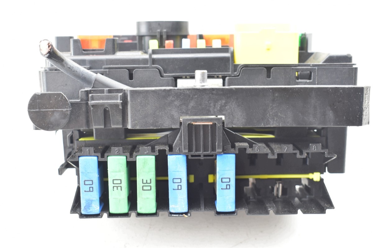 compartment module BSM CITROEN C2 C3 II DS3 PEUGEOT 207 1007 9667199680 R08