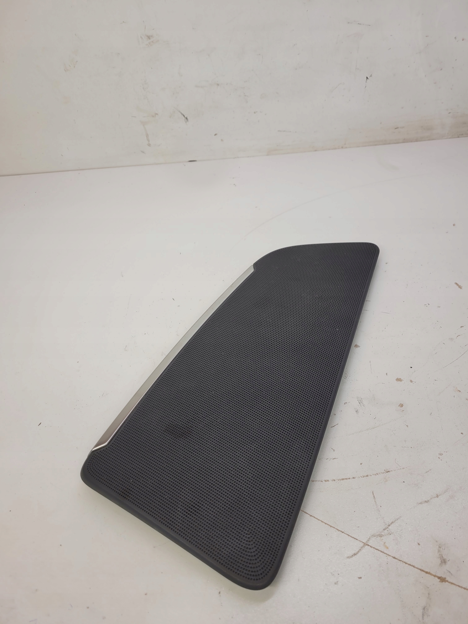 covering POLKI bang&O AUDI A8 D4 4H0863487B