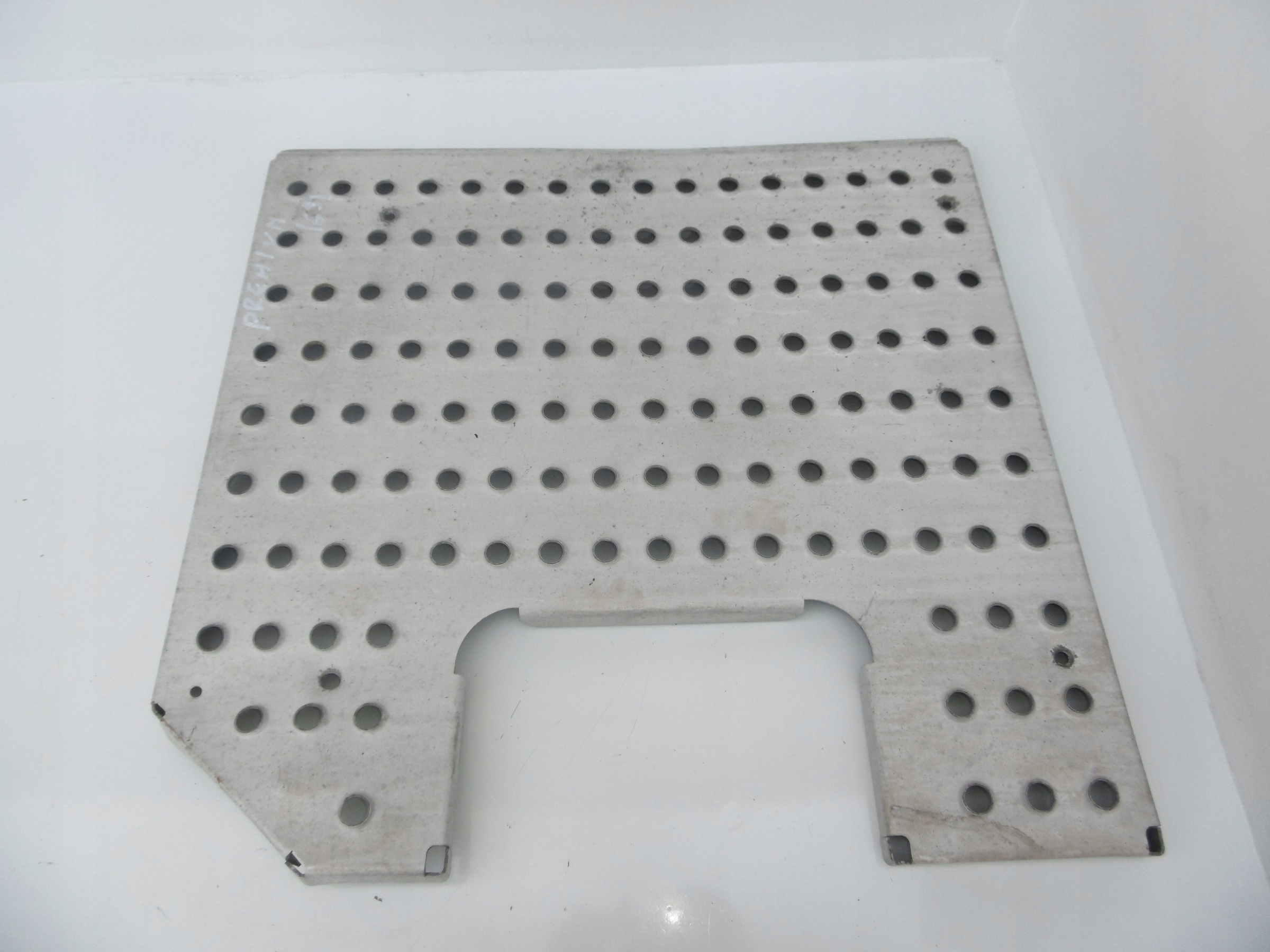 ПЛАТФОРМА СТУПЕНЬ ЛИСТОВАЯ РАМА RENAULT PREMIUM DXI