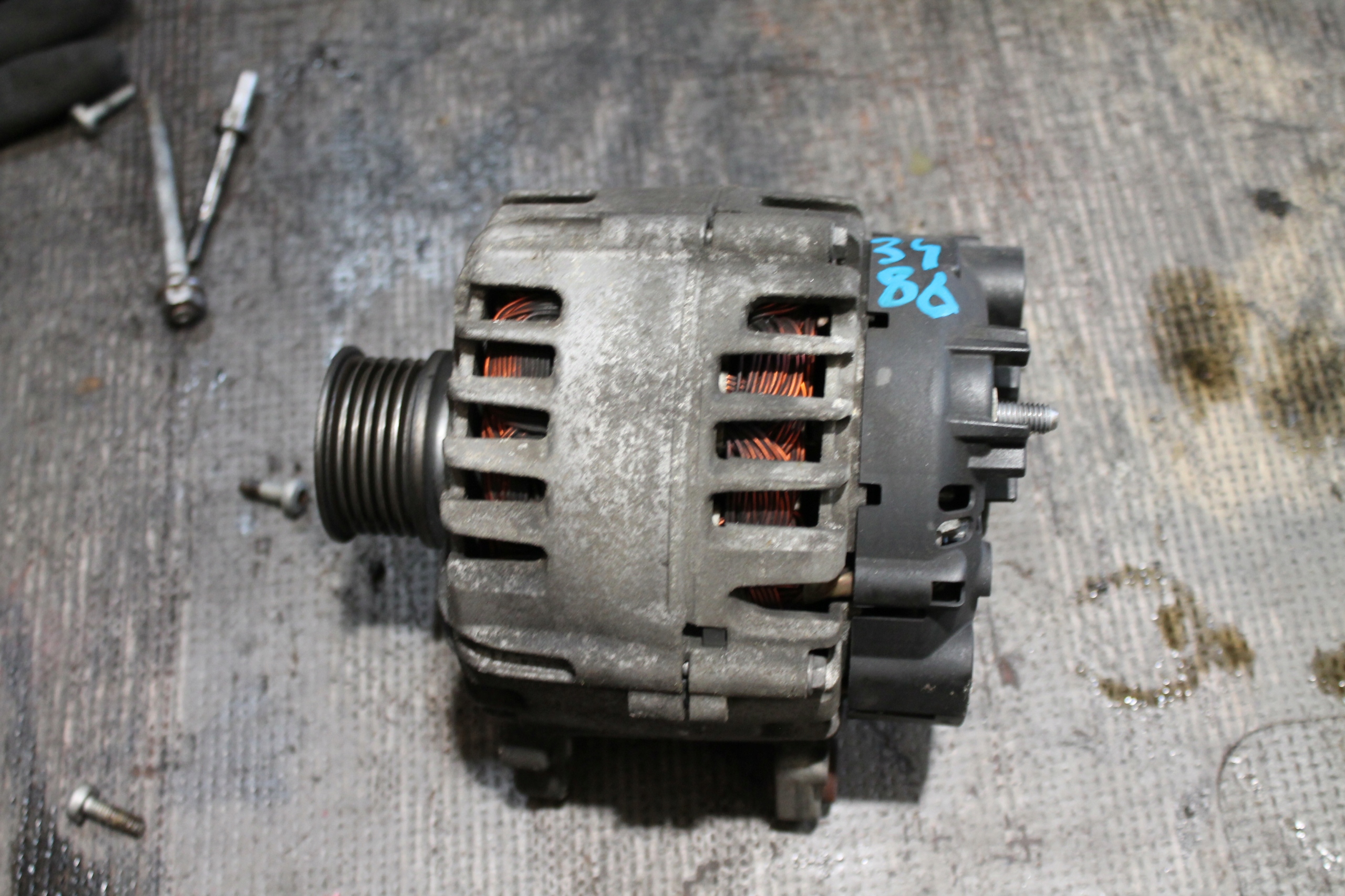 3486. ALTERNATOR VW T6 03N903023B
