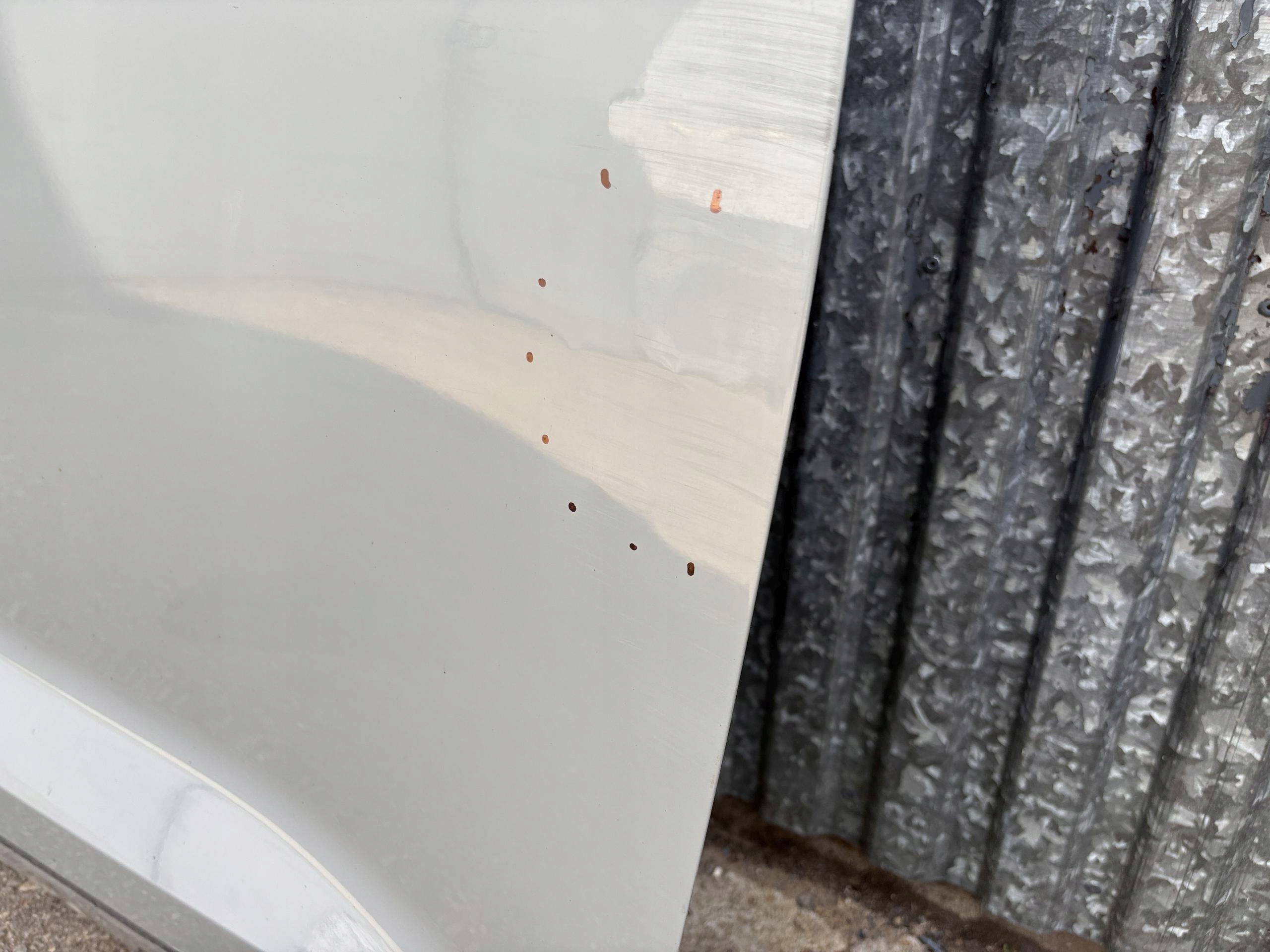 SKODA KODIAQ 565 DRZWI PRAWY PRZÓD 565831312 Typ samochodu 4x4/SUV Samochody osobowe