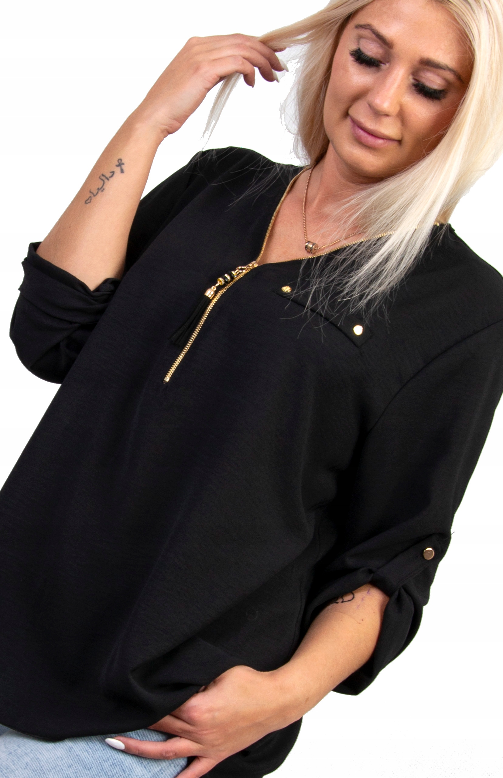 B772 BLUZKA GŁADKA W SEREK CZARNA r. 52 EAN (GTIN) 5906718227218