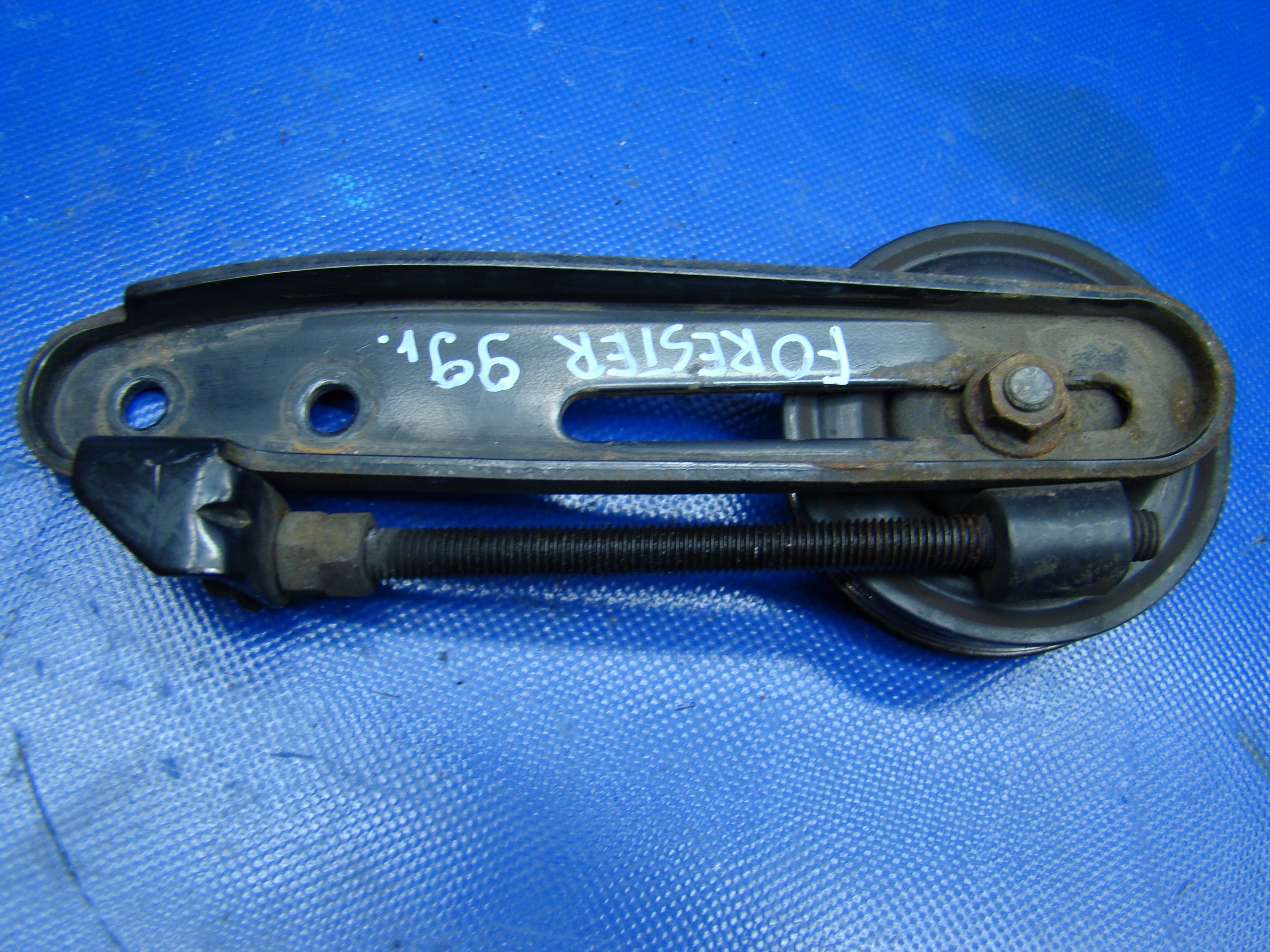 NAPINACZ ROLKA PASKA SUBARU FORESTER I 2.0 97-01r Producent części Subaru