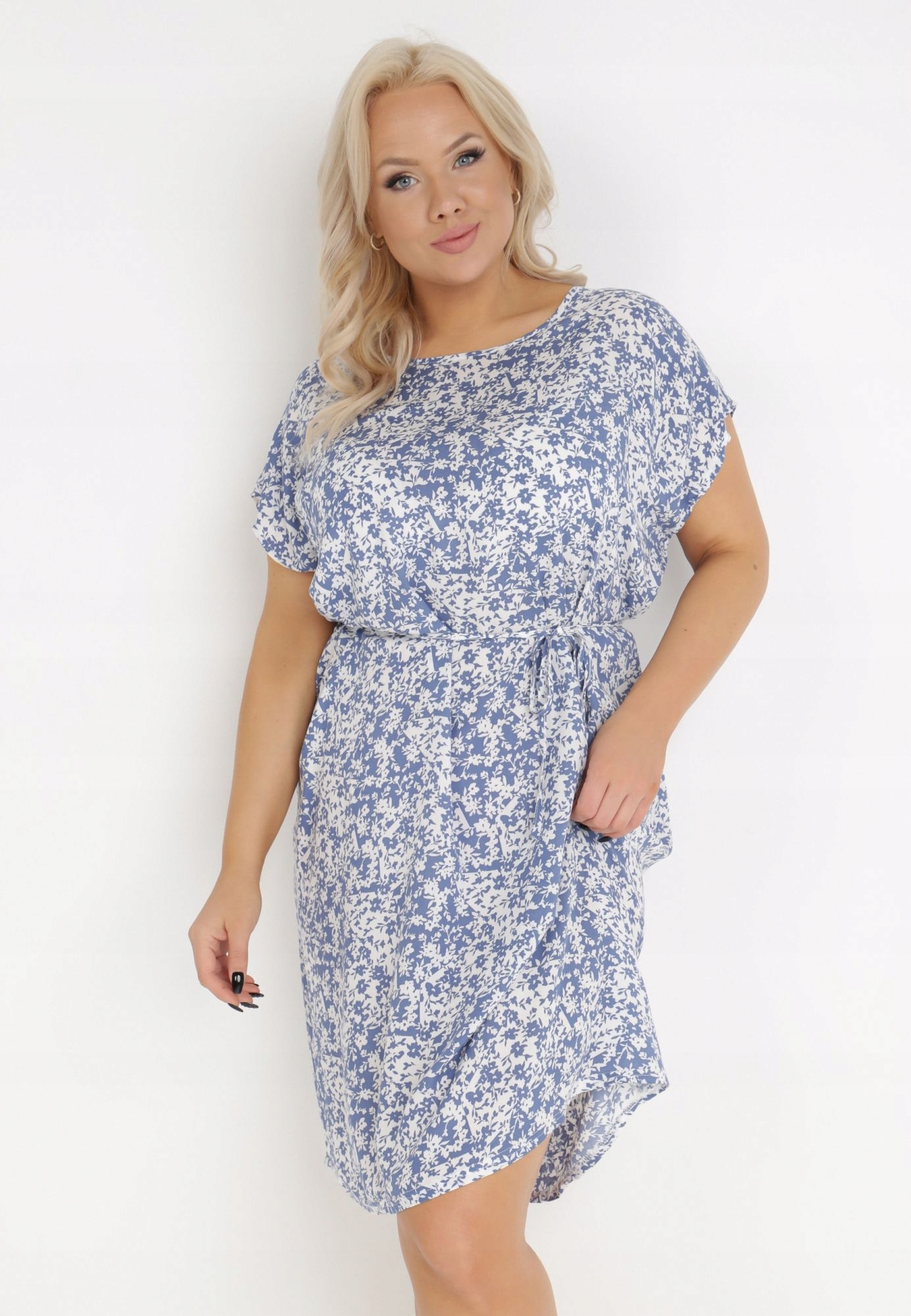 

Born2Be Jasnoniebieska Sukienka damska 4XL/5XL