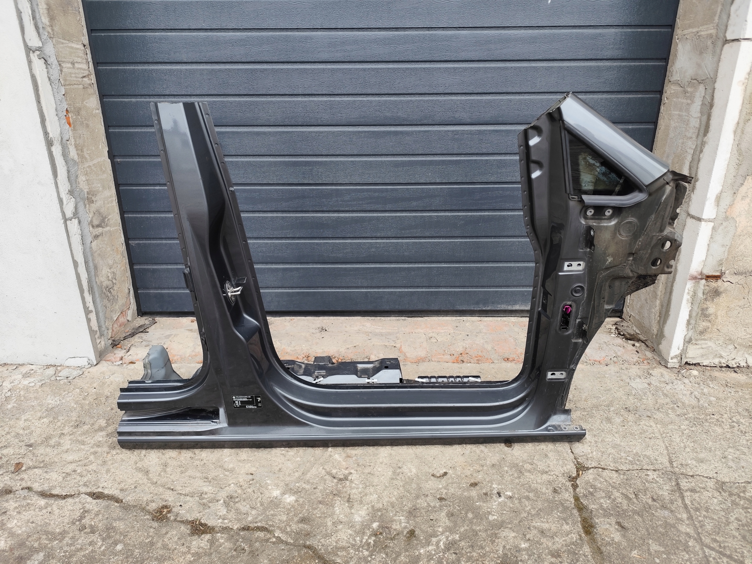 VOLKSWAGEN CADDY V 2K7 2021 threshold pillar central right