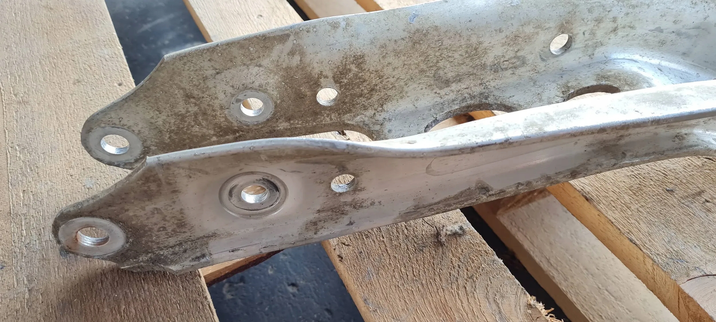 SQ5 Q5 80A QUERLENKER LINKS HECK HINTEN 80A505311A