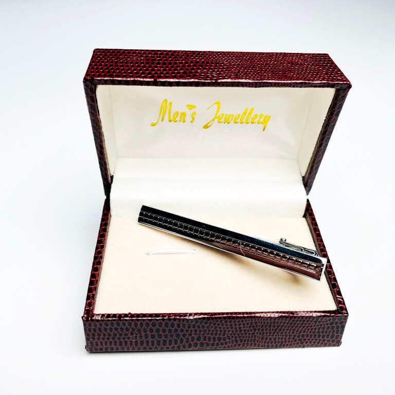 Spinka Do Krawata Srebrna Wzór Szerokość 1 mm