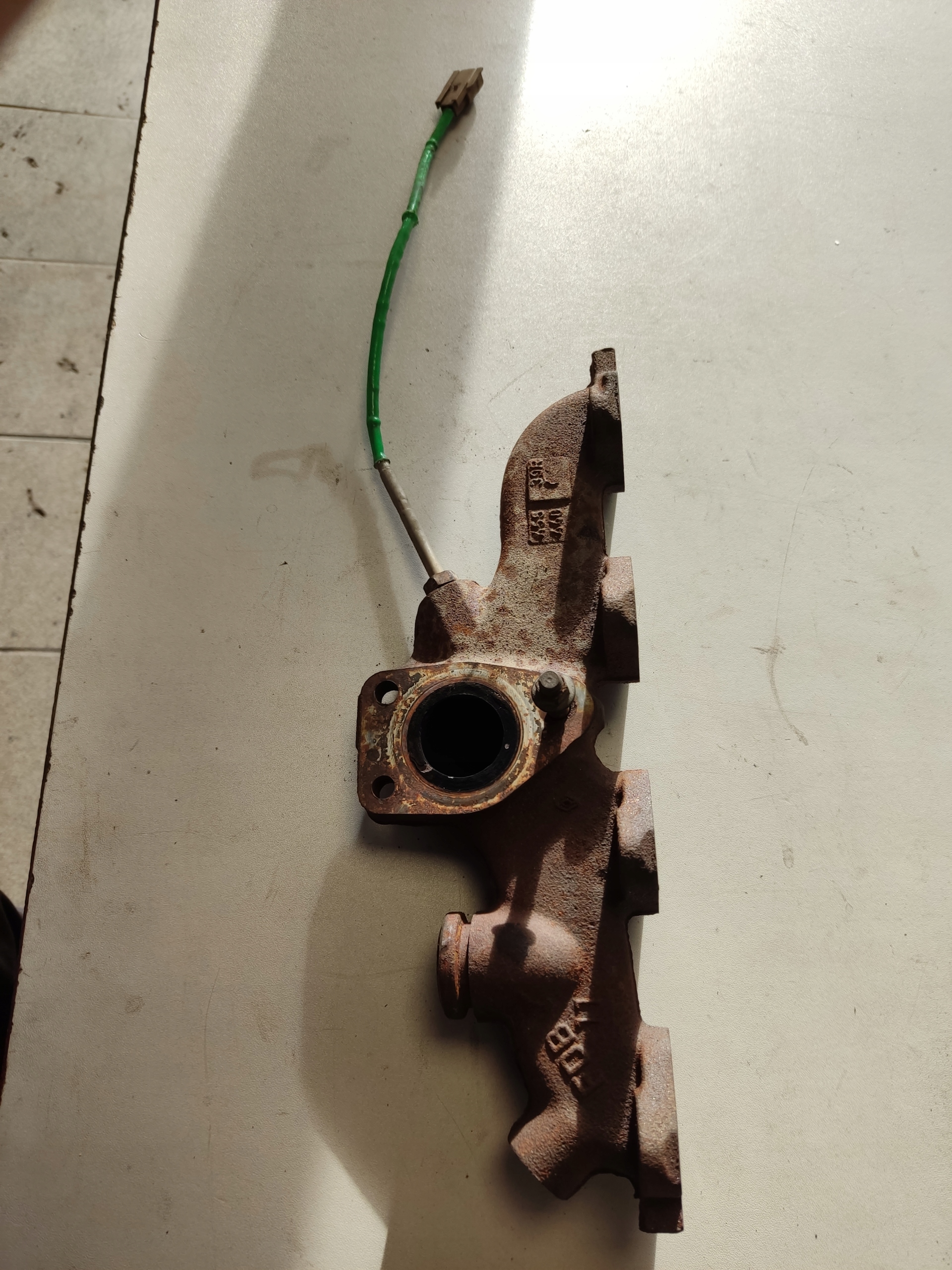 CZUJNIK TEMPERATURY SPALIN RENAULT DACIA 1.5 DCI Producent części Renault OE