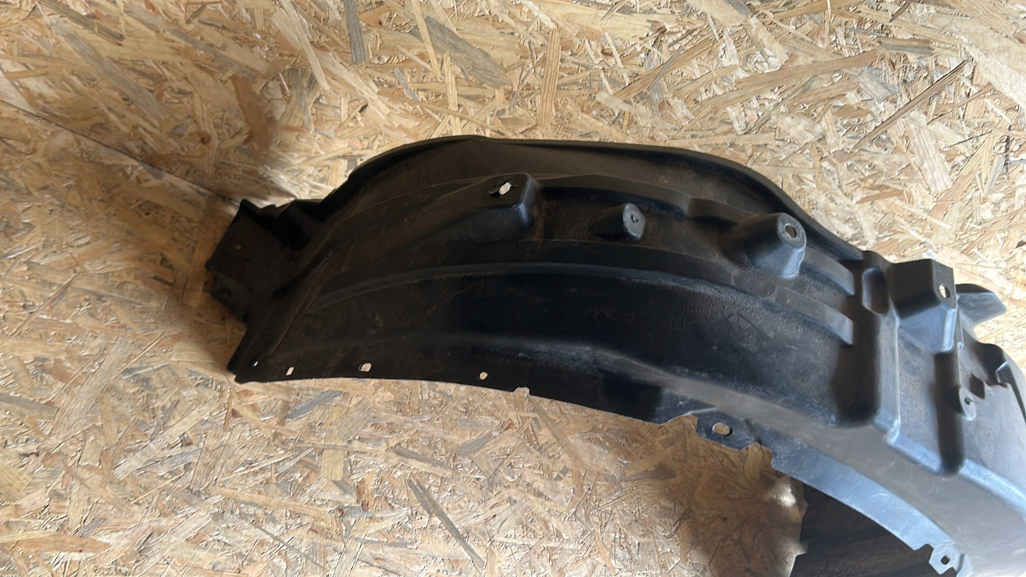 mudguard right right front front TOYOTA YARIS IV 20