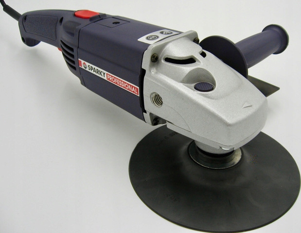

Polerka Pm 1201 Sparky 1200W 180 mm