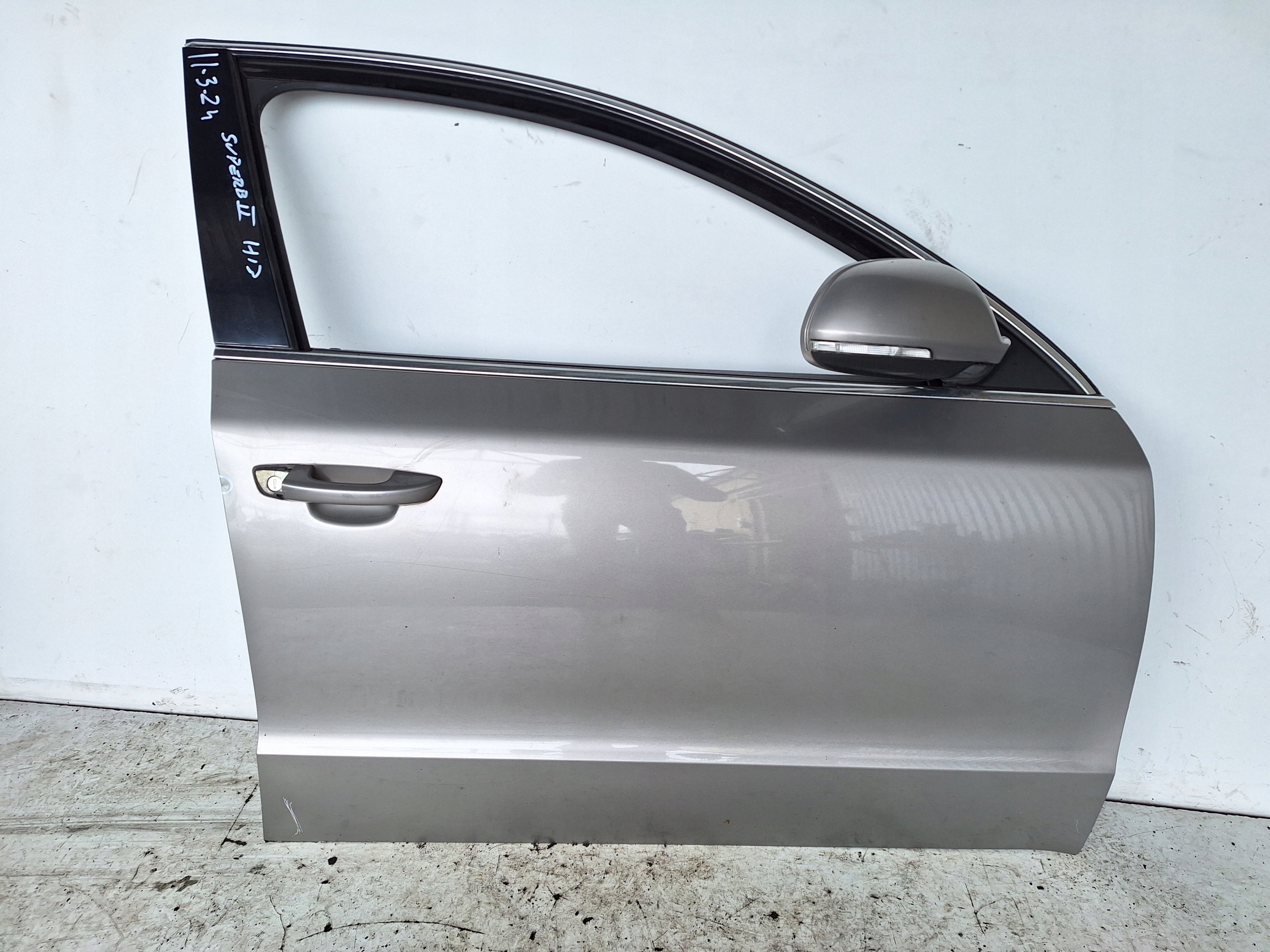 SKODA SUPERB II 3T HB 08-13 door right front