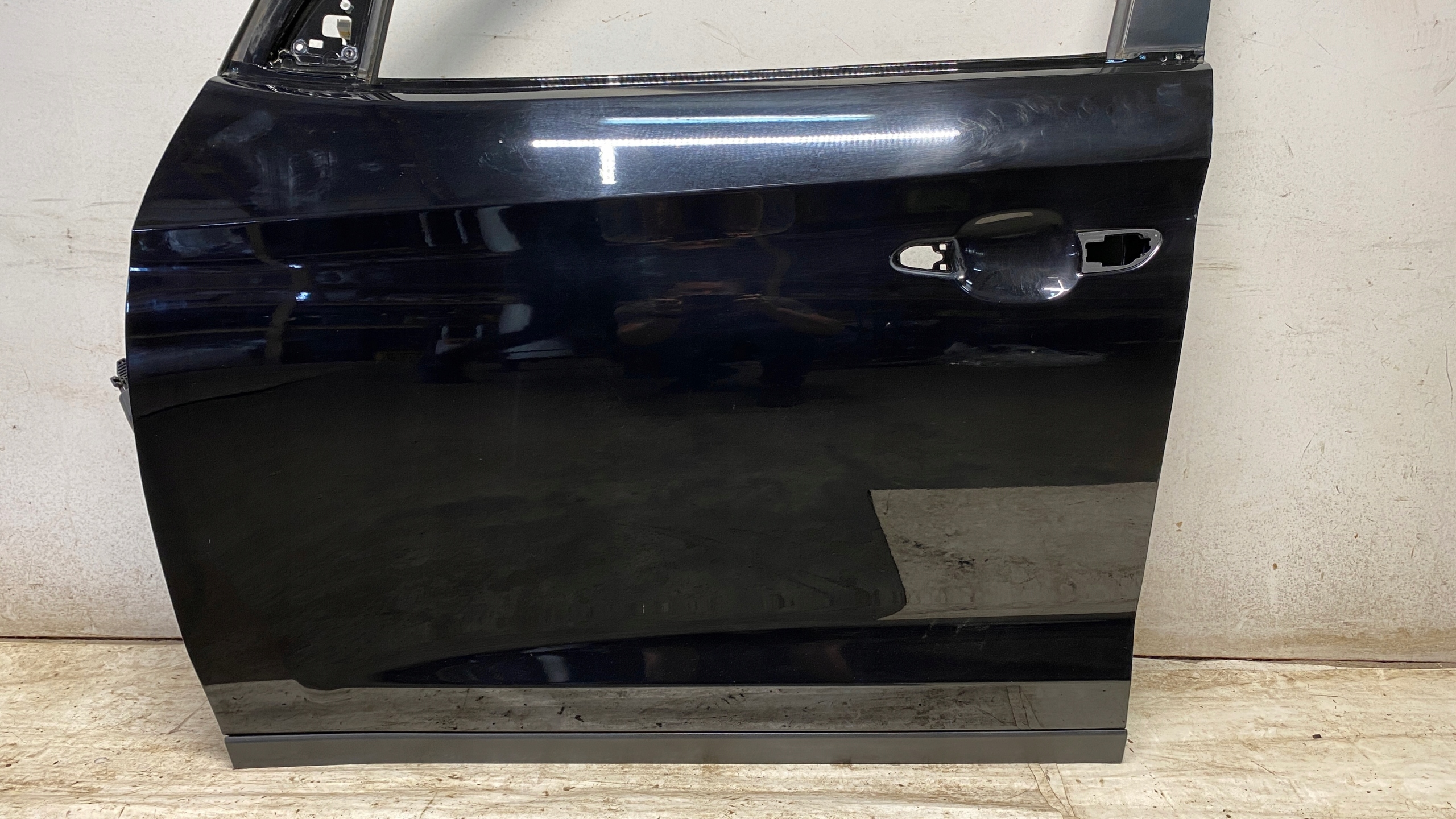 HYUNDAI TUCSON II door left left front front PAE 15-18