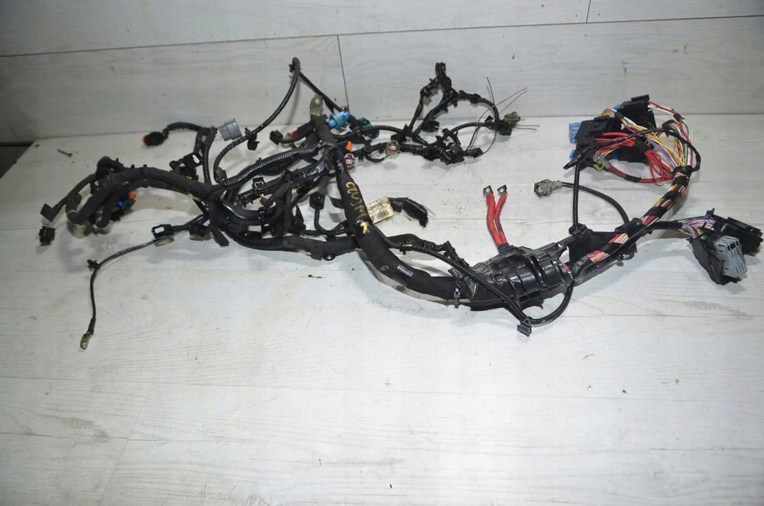 bundle motor wiring 1.0 Dacia Duster II 20r