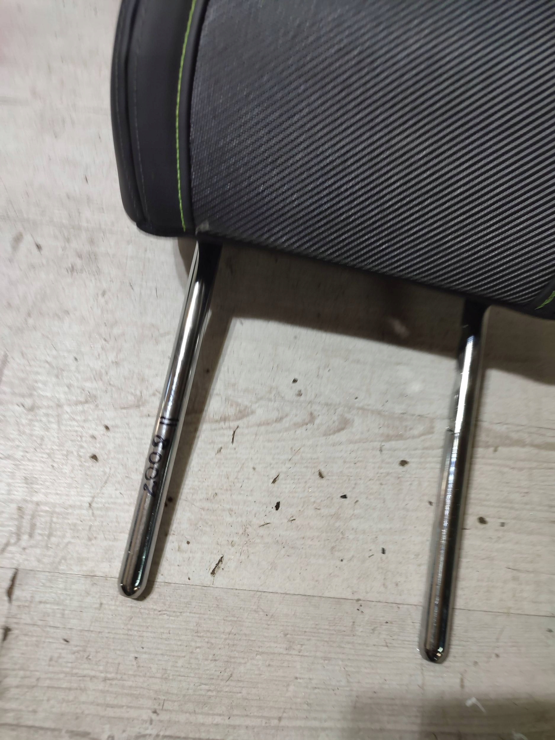 Peugeot 2008 II 2020 left side rest seat of the front