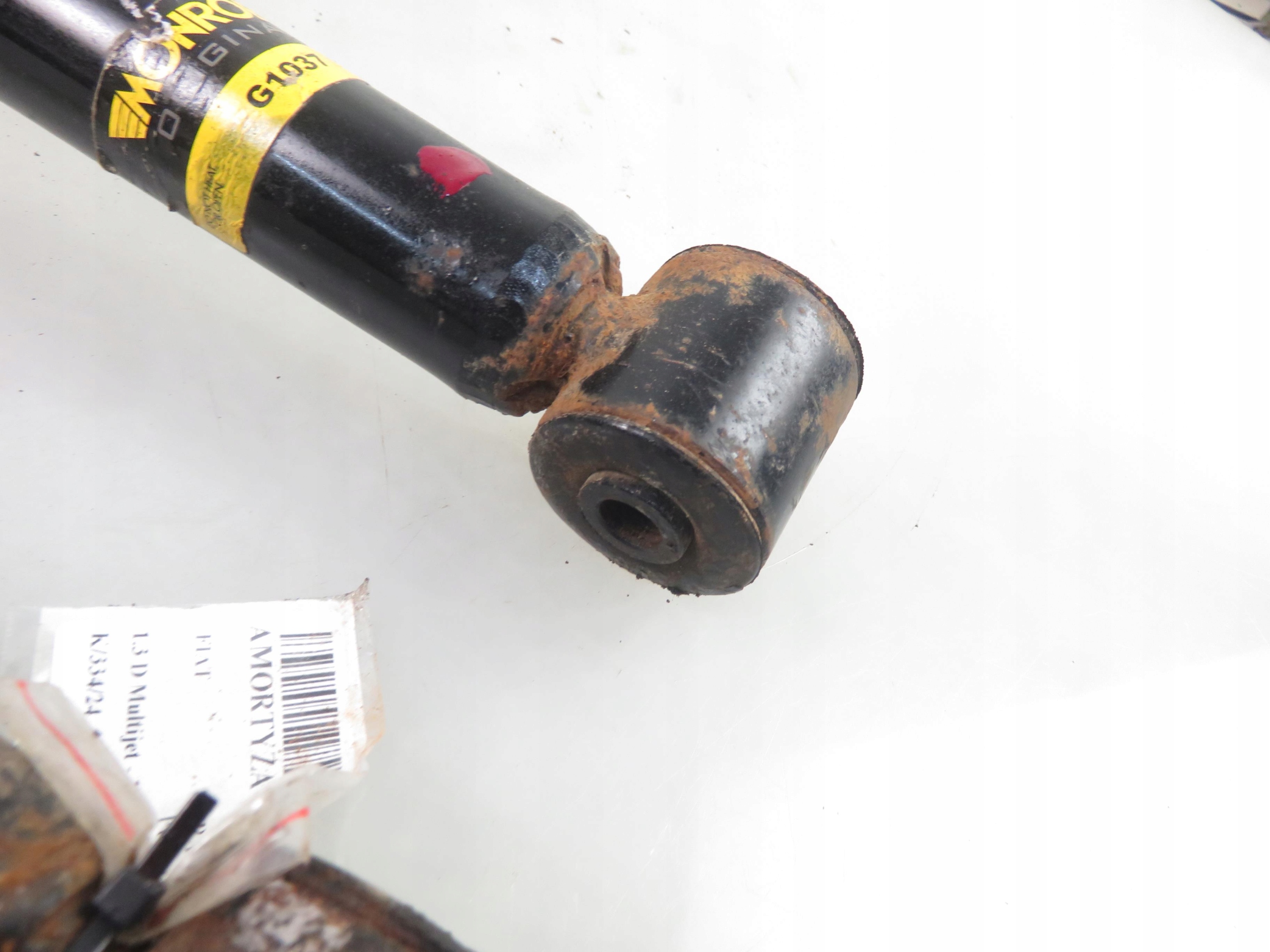 AMORTYZATORY TYŁ FIAT GRANDE PUNTO G1037 Rodzaj zawieszenia standardowe