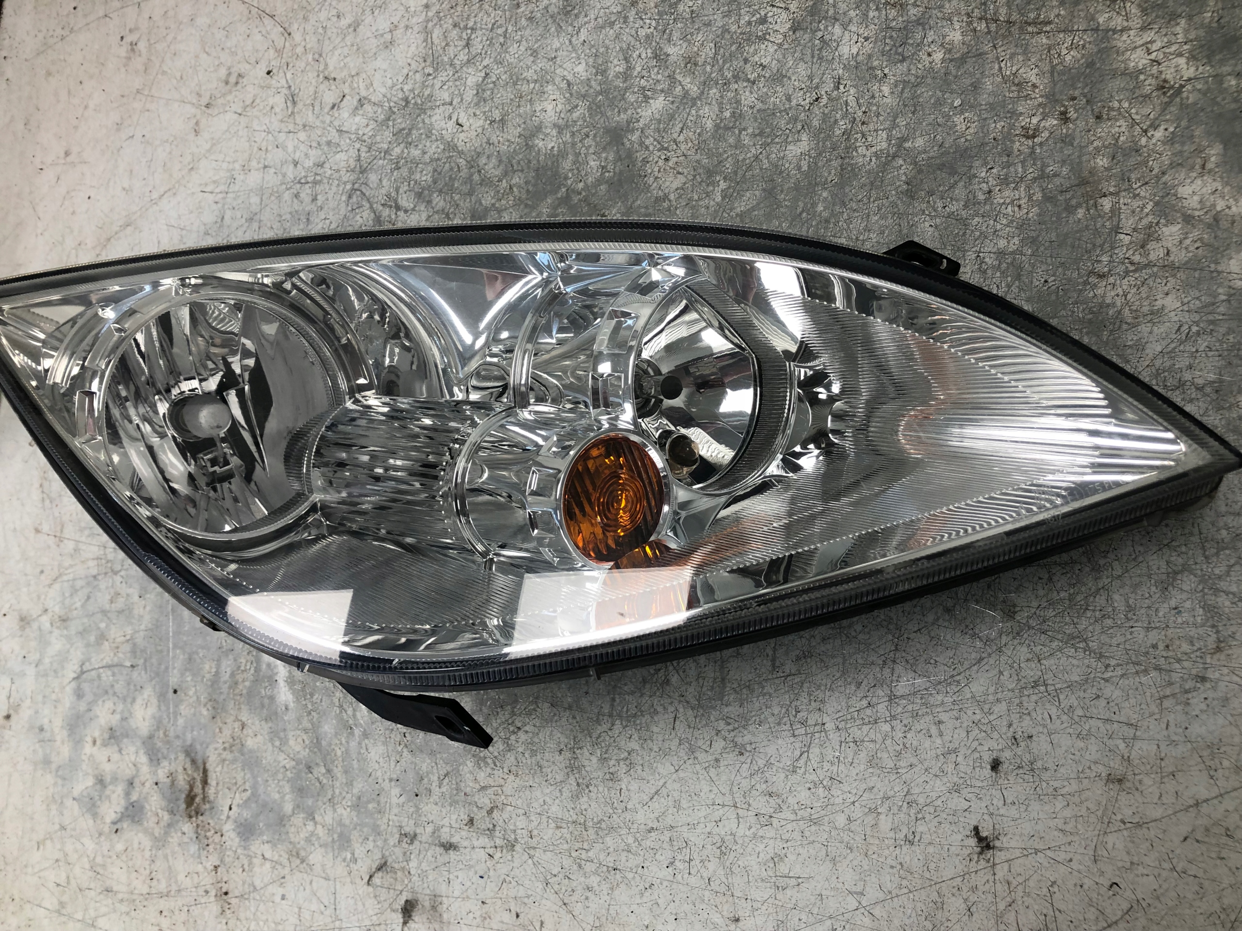 light right front MITSUBISHI COLT VI MR957354