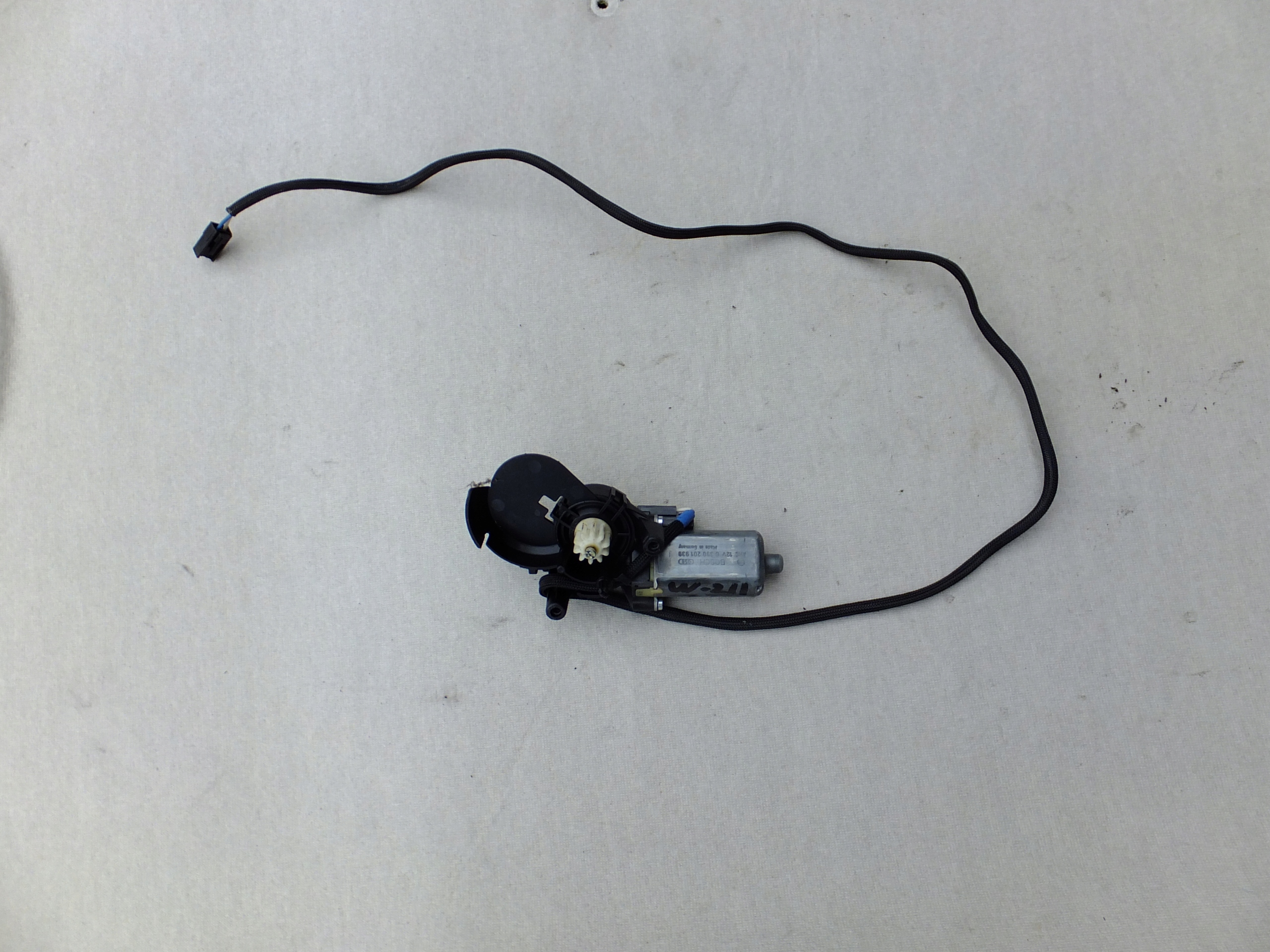 mini motor control seat mercedes w211 A2118203142