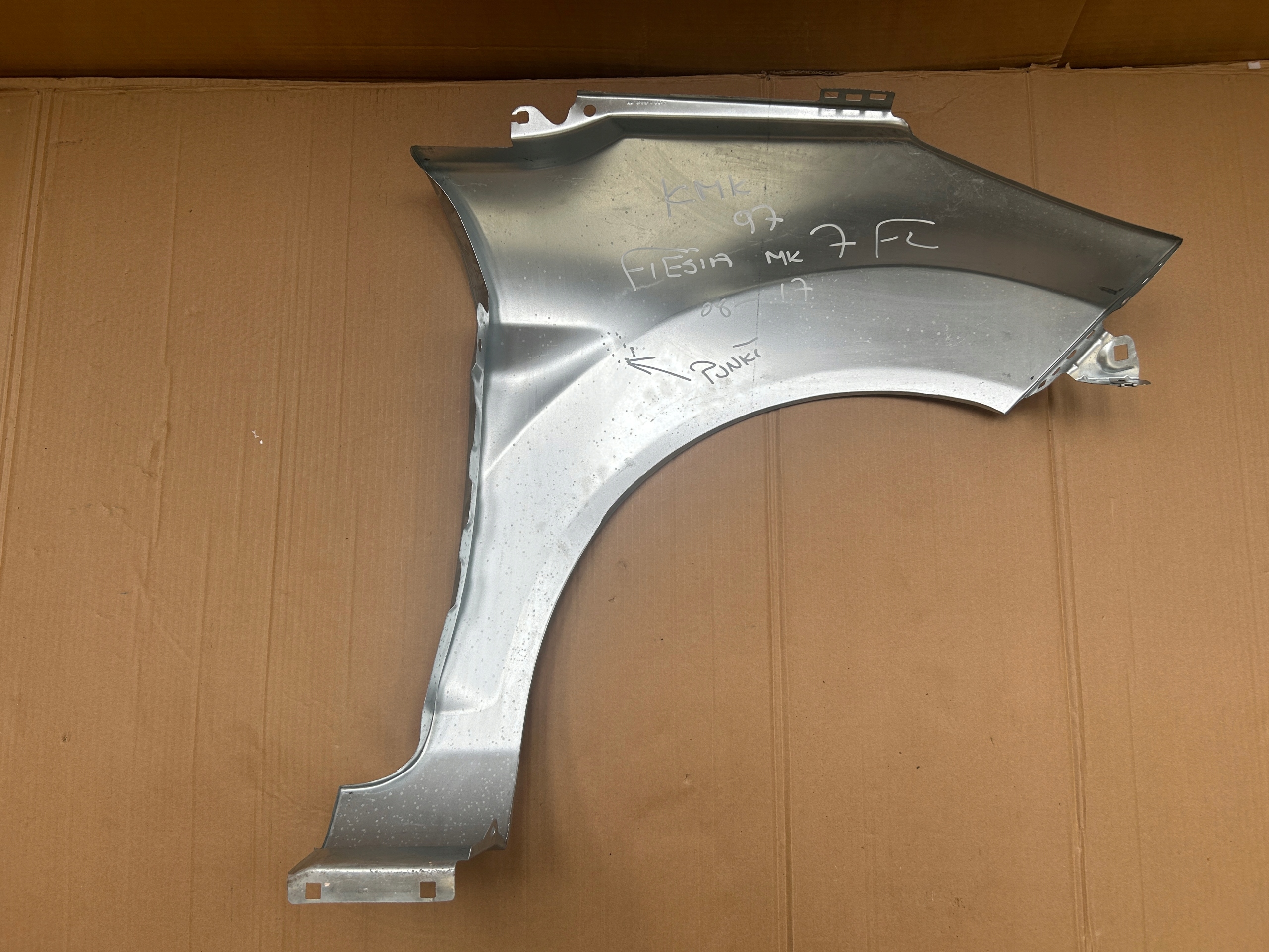FORD FIESTA MK7 LIFT 2012-2017 fender left front OCYNK