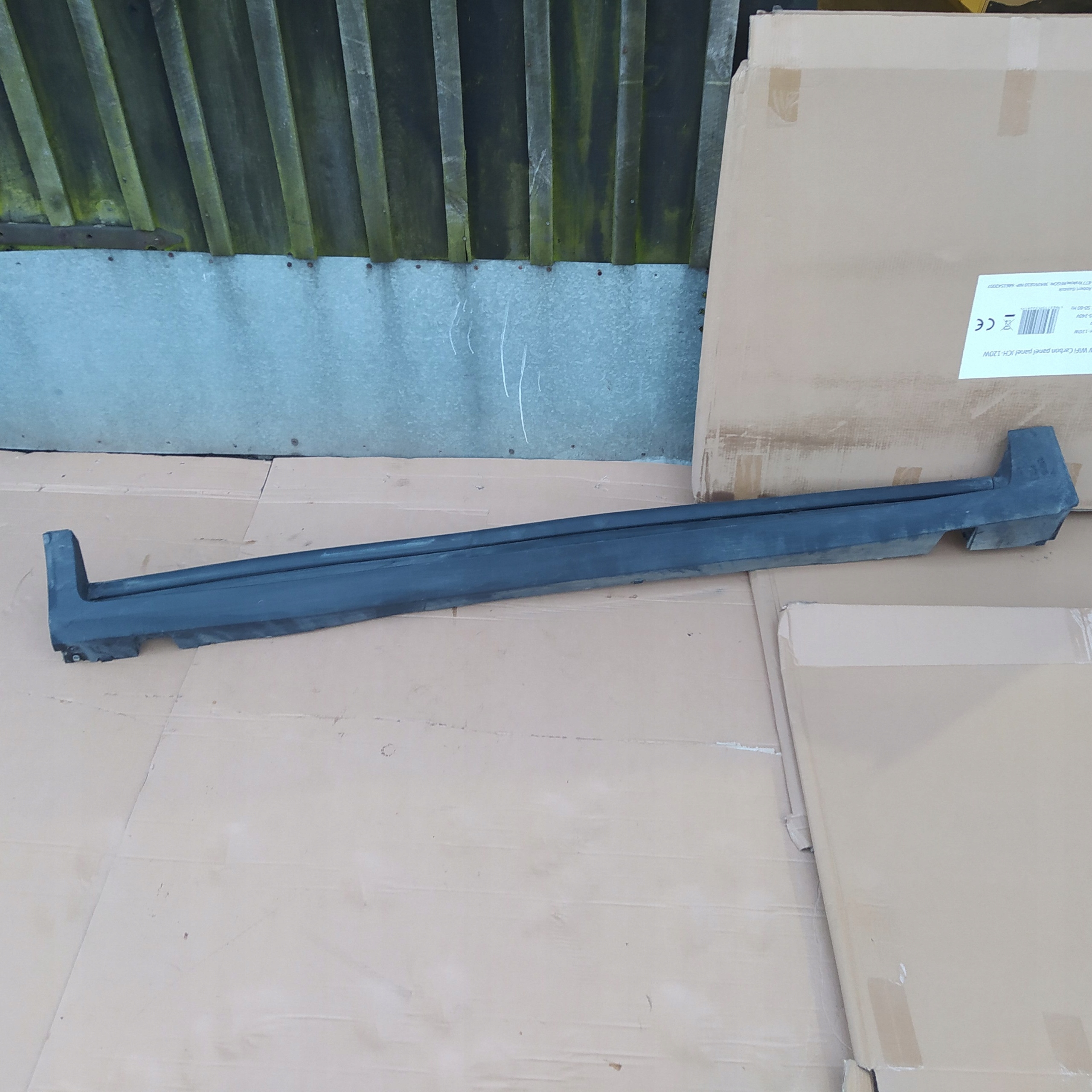 LISTWA PROGOWA CADILLAC LINCOLN XT5 PRAWA 84100134 17-