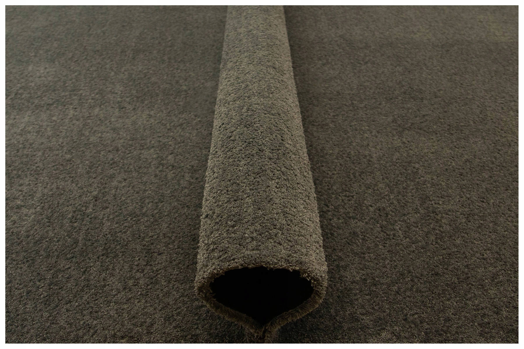 

200x300 cm Mięciutki Dywan Shaggy Grafit Na Filcu