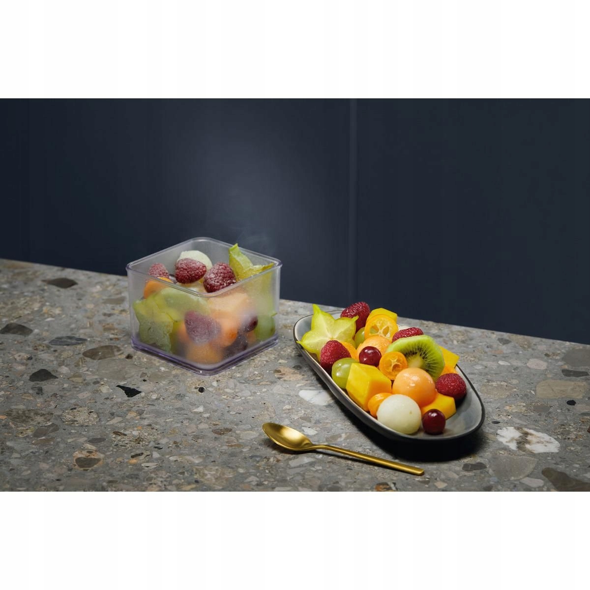 Kuchenka mikrofalowa ELECTROLUX LMS2203EMK 20l Pojemność 20 l