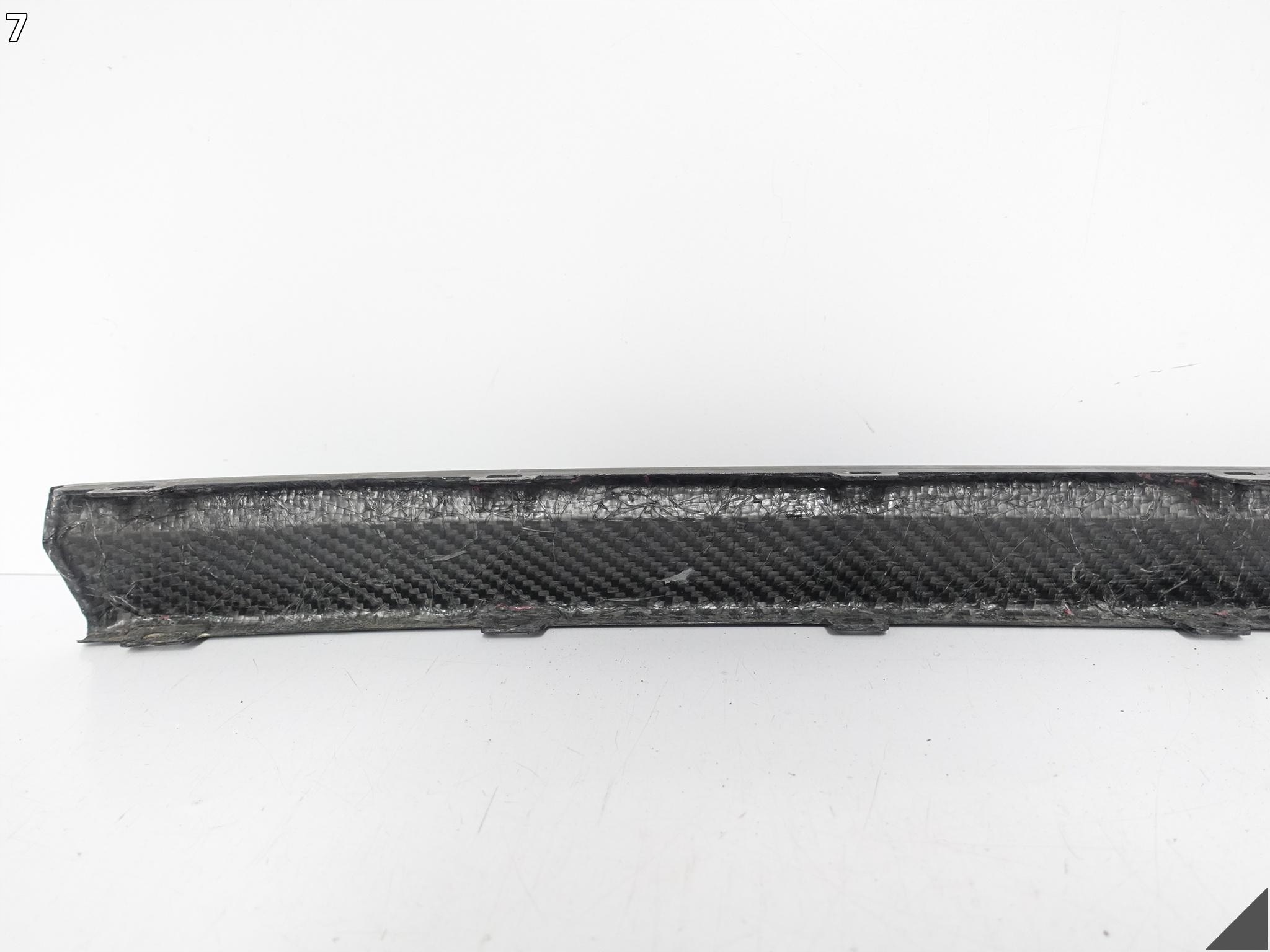 AUDI E-TRON GT 4J3 20-24 SPOILER moulding bumper rear part central CARBON