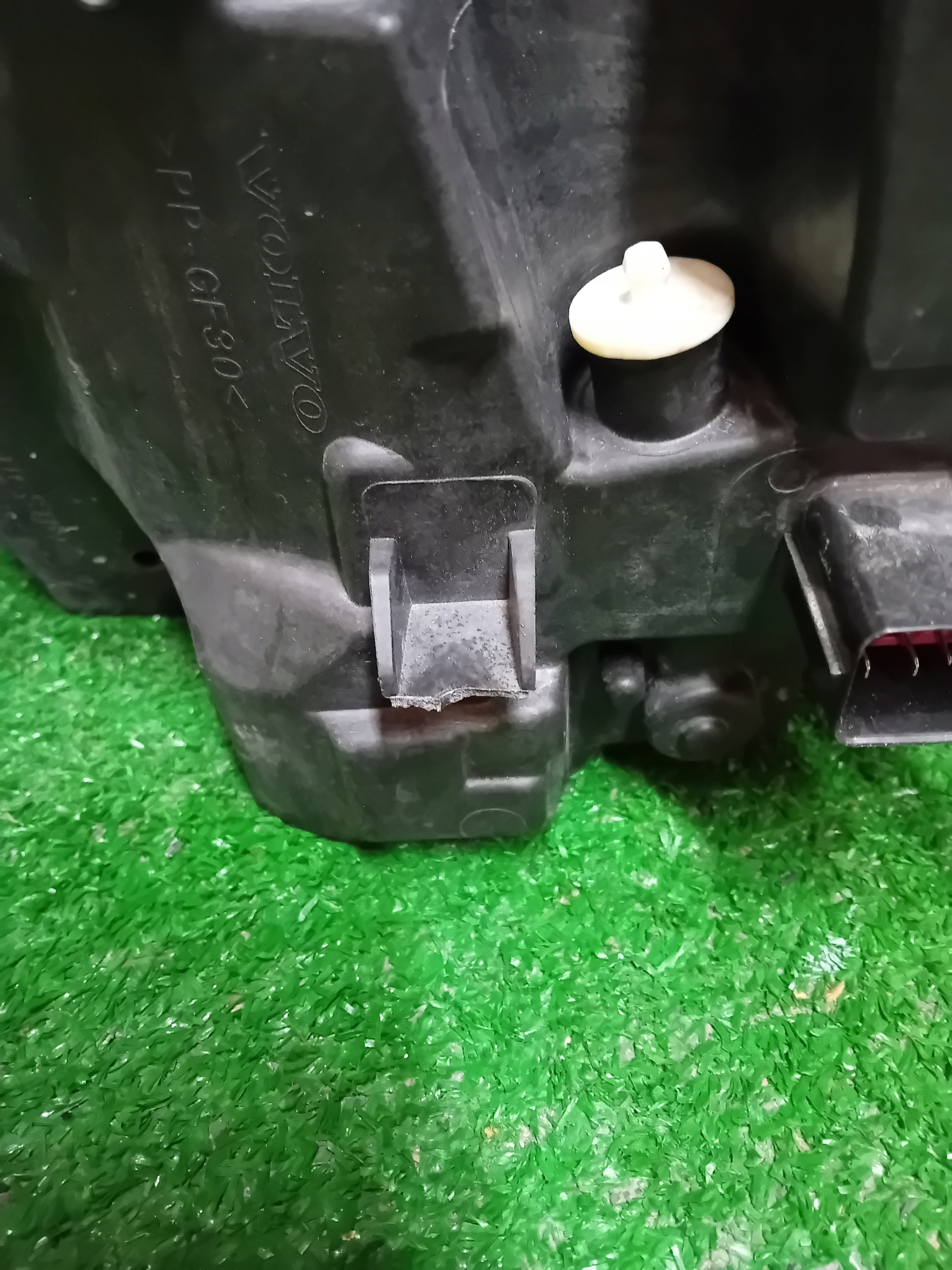 REFLEKTOR right VOLVO XC60 II LIFT FULL LED MID 32337375
