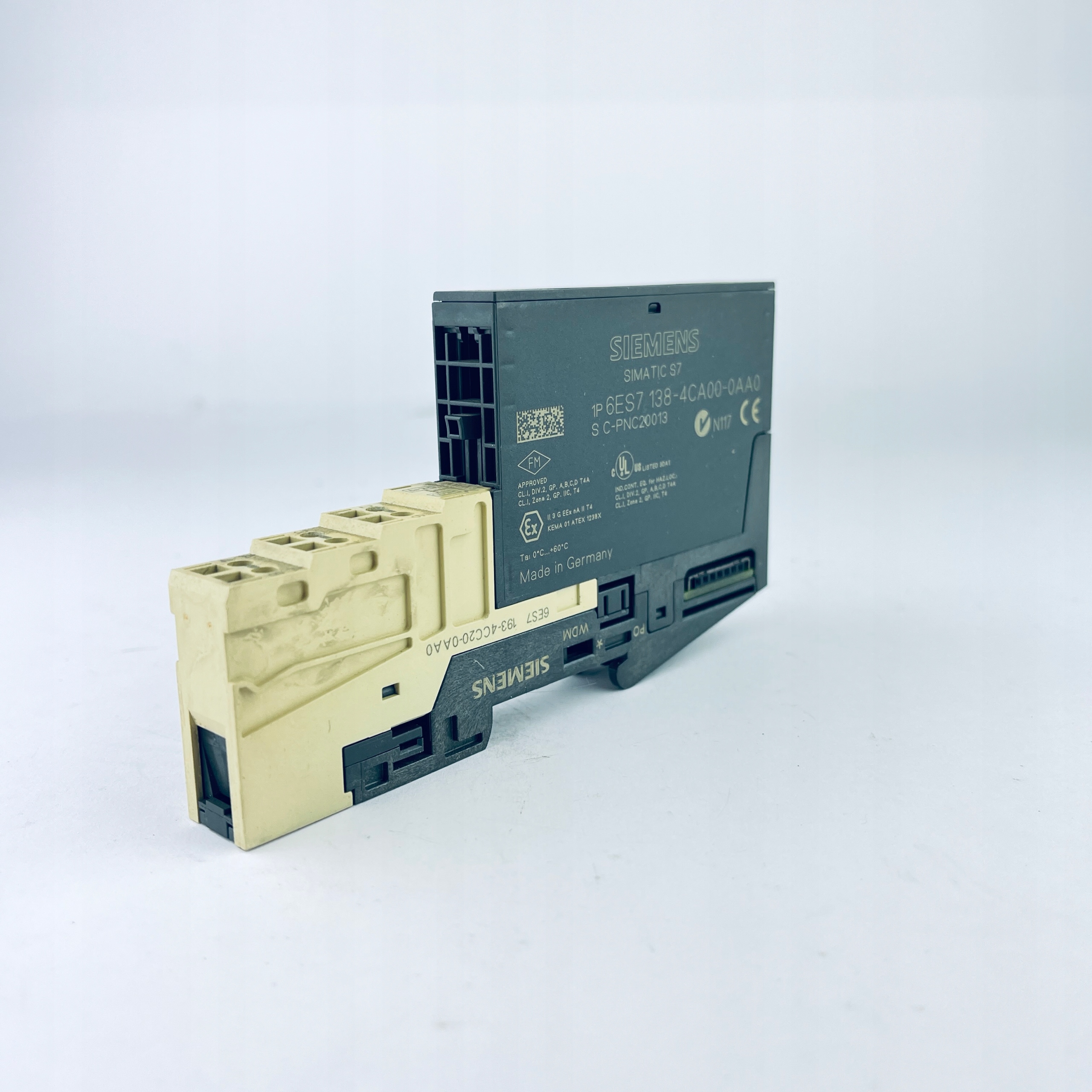 SIEMENS 138-4CA00-0AA0 + 193-4CC20-0AA0 6ES7138-4CA00-0AA0