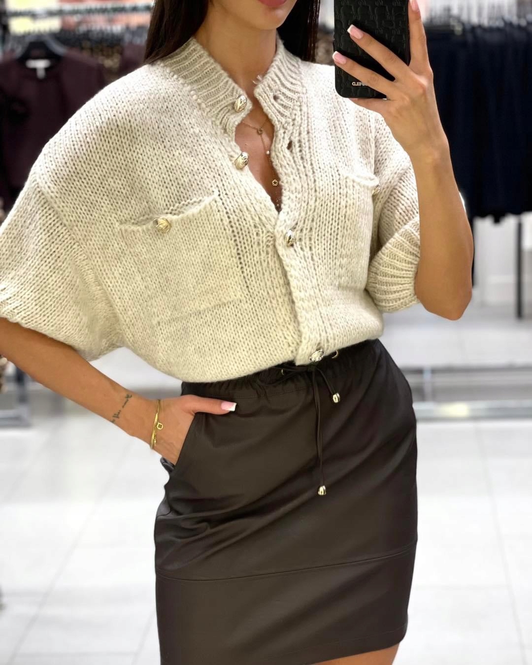 Béžový svetr s krátkým rukávem 8370 Lalous vel Univerzální