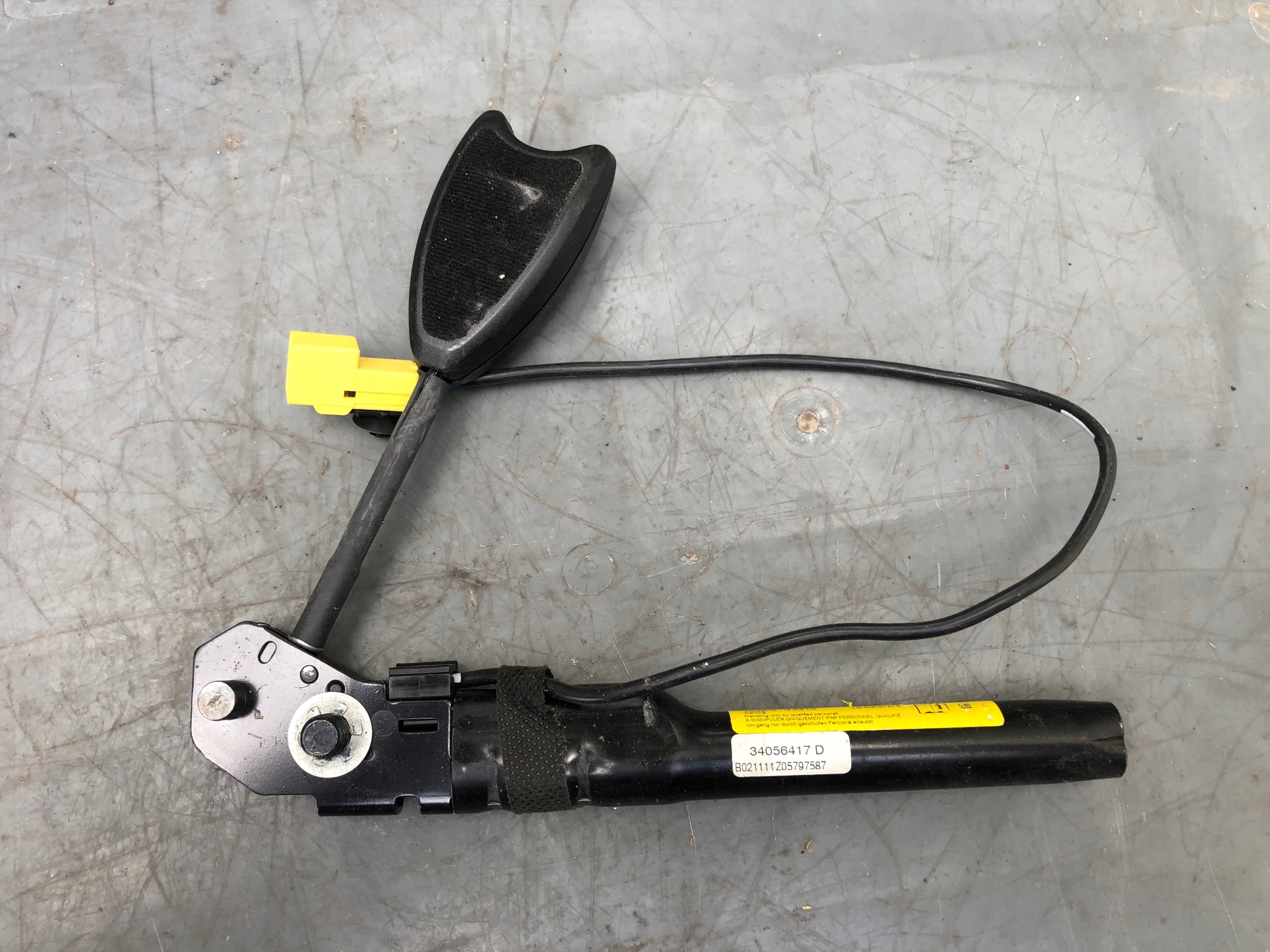 34056417D - НАТЯГУВАЧ РЕМЕНЯ ЛІВИЙ OPEL ADAM MERIVA B II