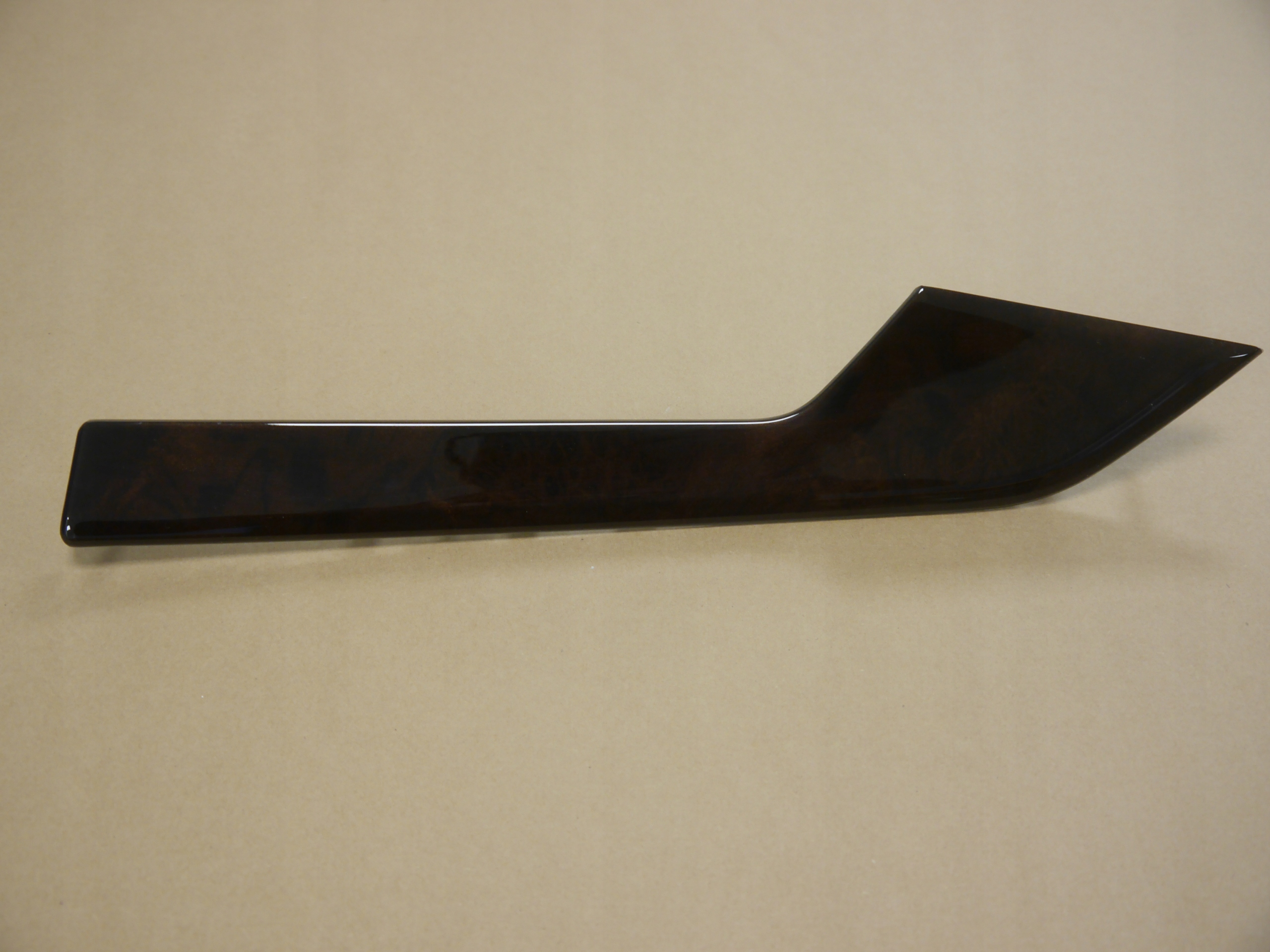 Audi OEw0867420b Le2 накладка двері зад. ПРАВ.