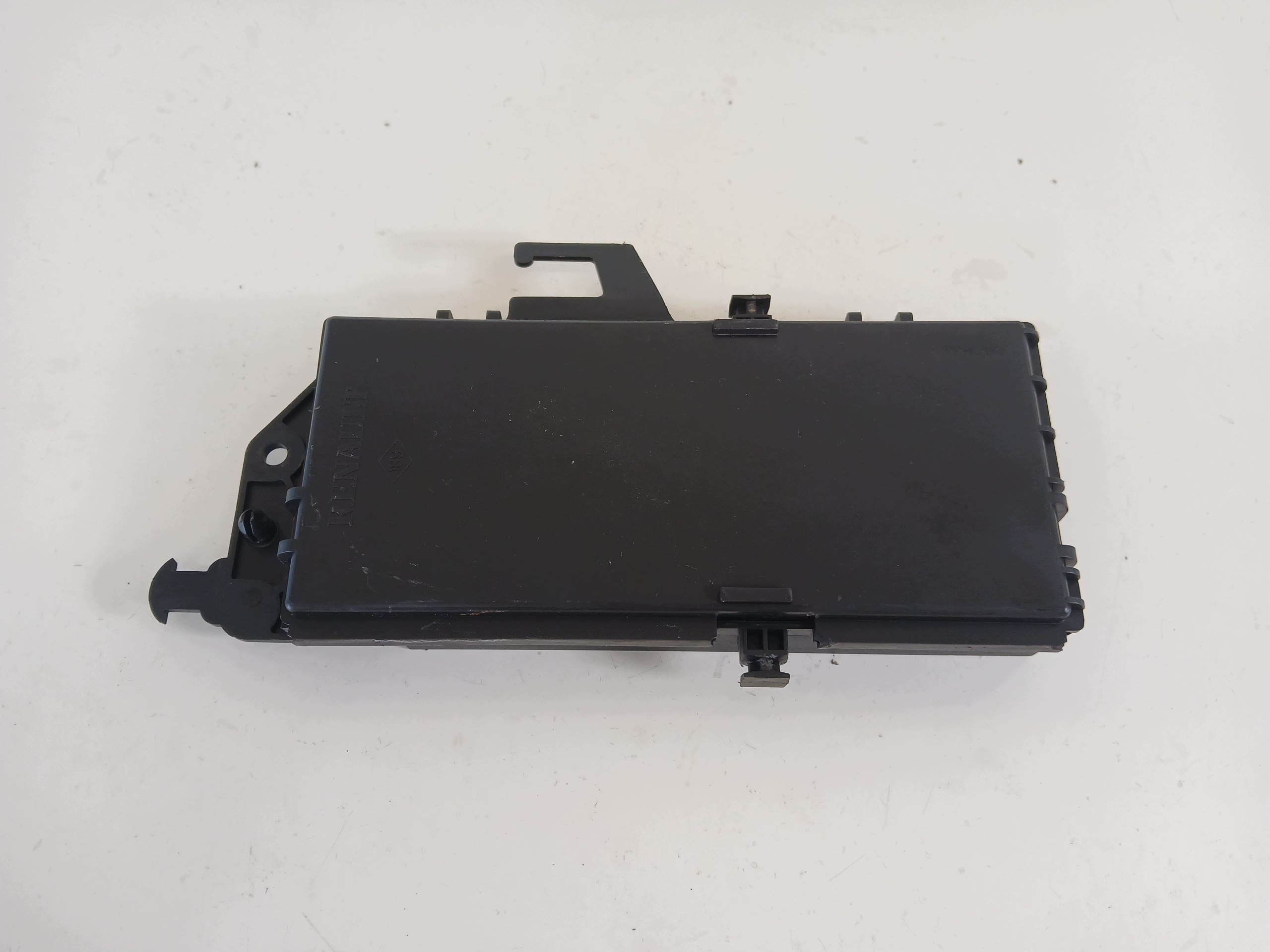 RENAULT ESPACE IV Unité commande confort 8200414829