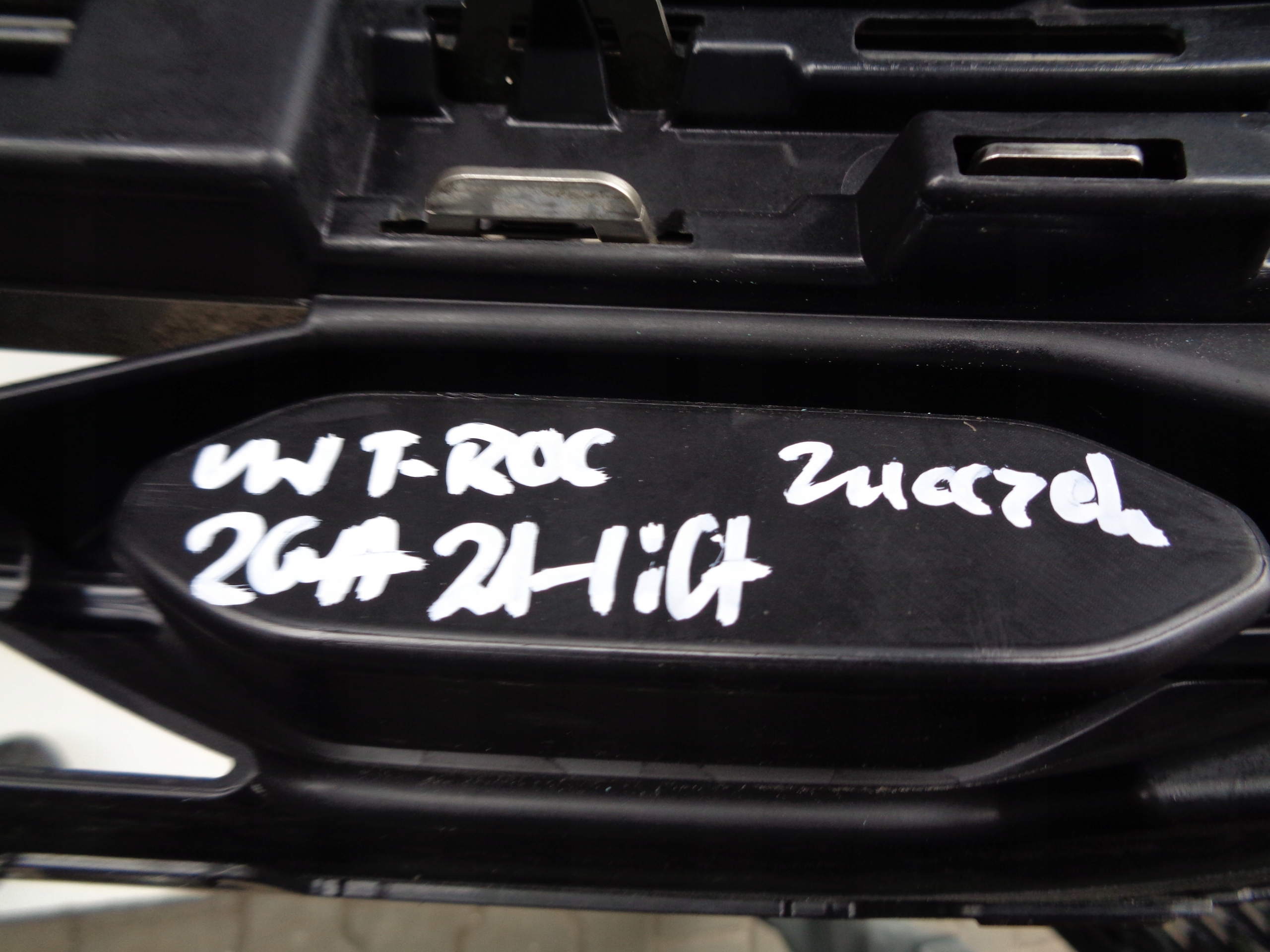 Grille VW T-ROC 2GA 21- LIFT
