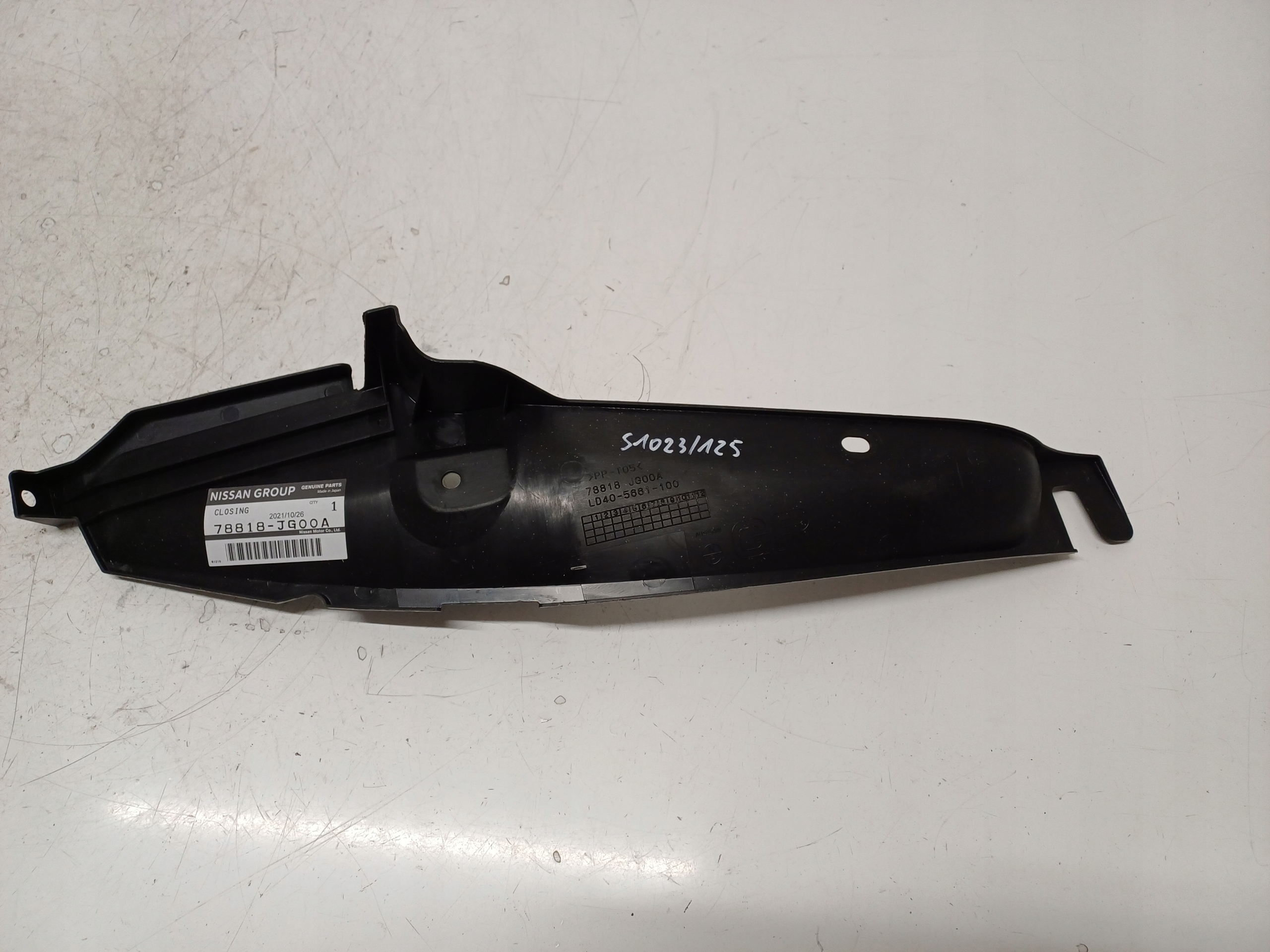 NISSAN X-TRAIL 2 II T31 14- NADKOLE OSŁONA PRAWY TYŁ 78818-JG00A