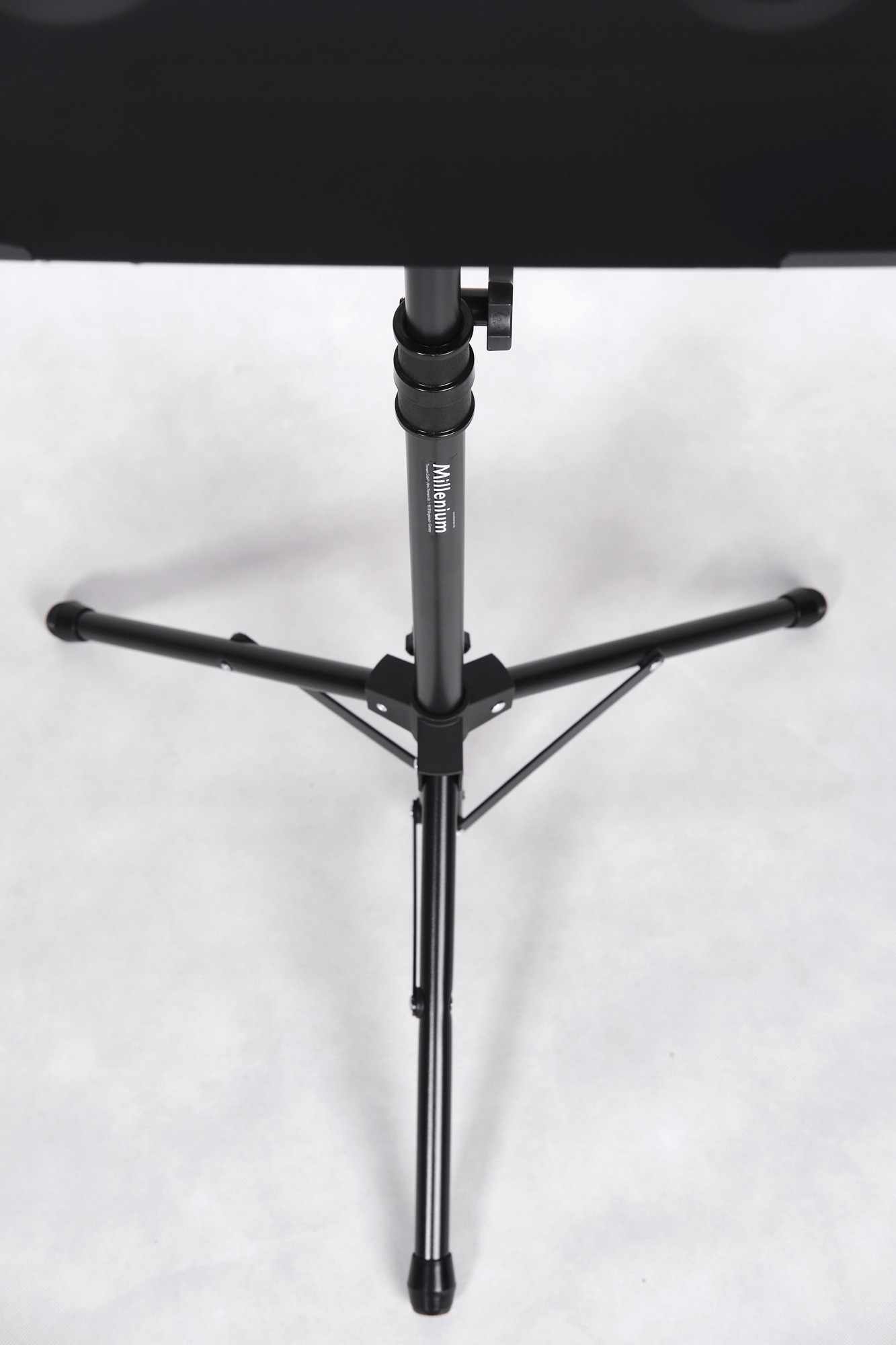 Statyw pod laptopa, projektor Millenium Tripod Marka inna