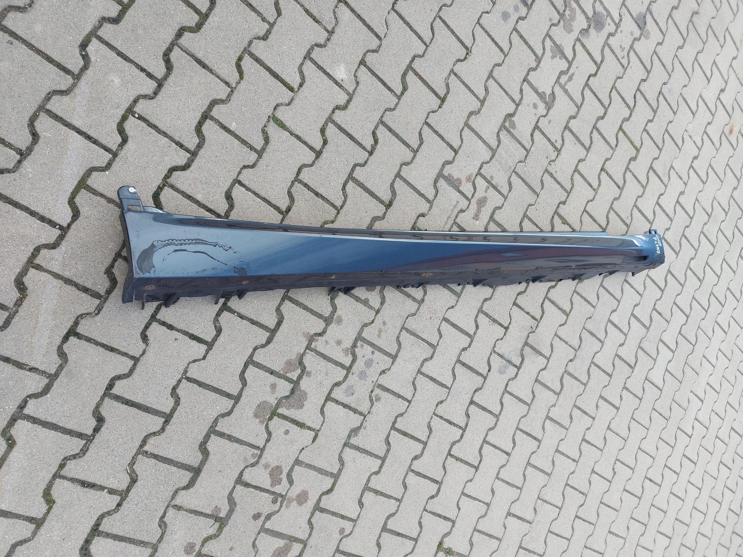 BMW G05 X5 3.0d 2019r moulding threshold right 867711