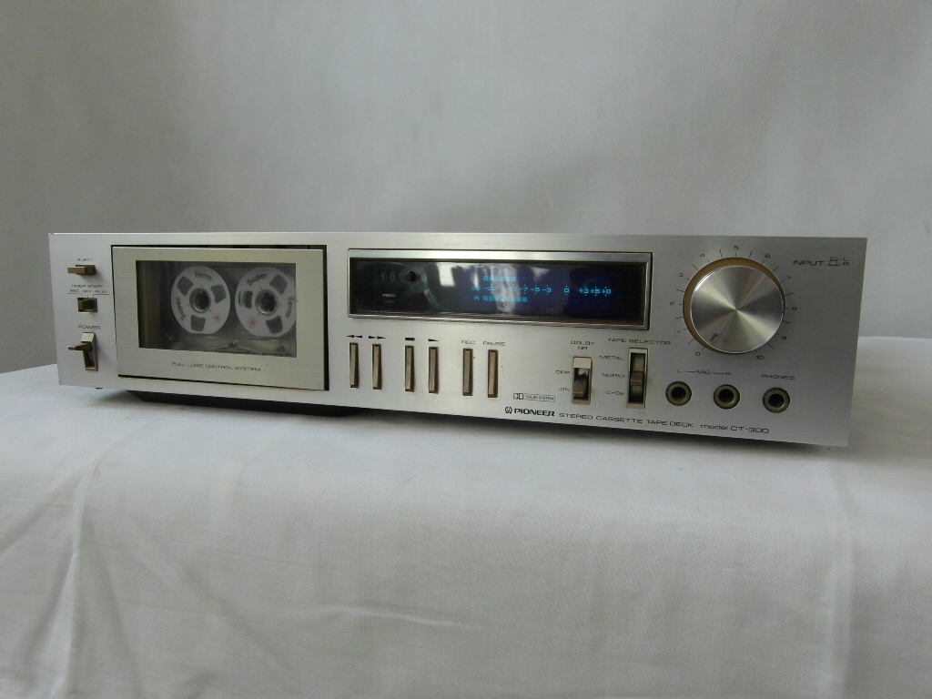 Magnetofon kasetowy Pioneer CT-300 srebrny