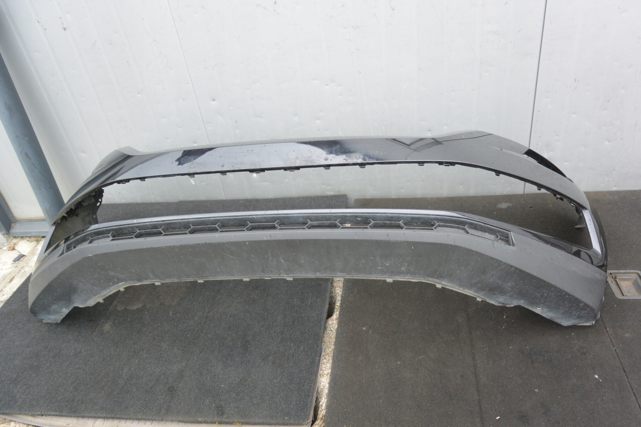 SKODA KODIAQ bumper front front 9910 LF9R 2016- 2017- original