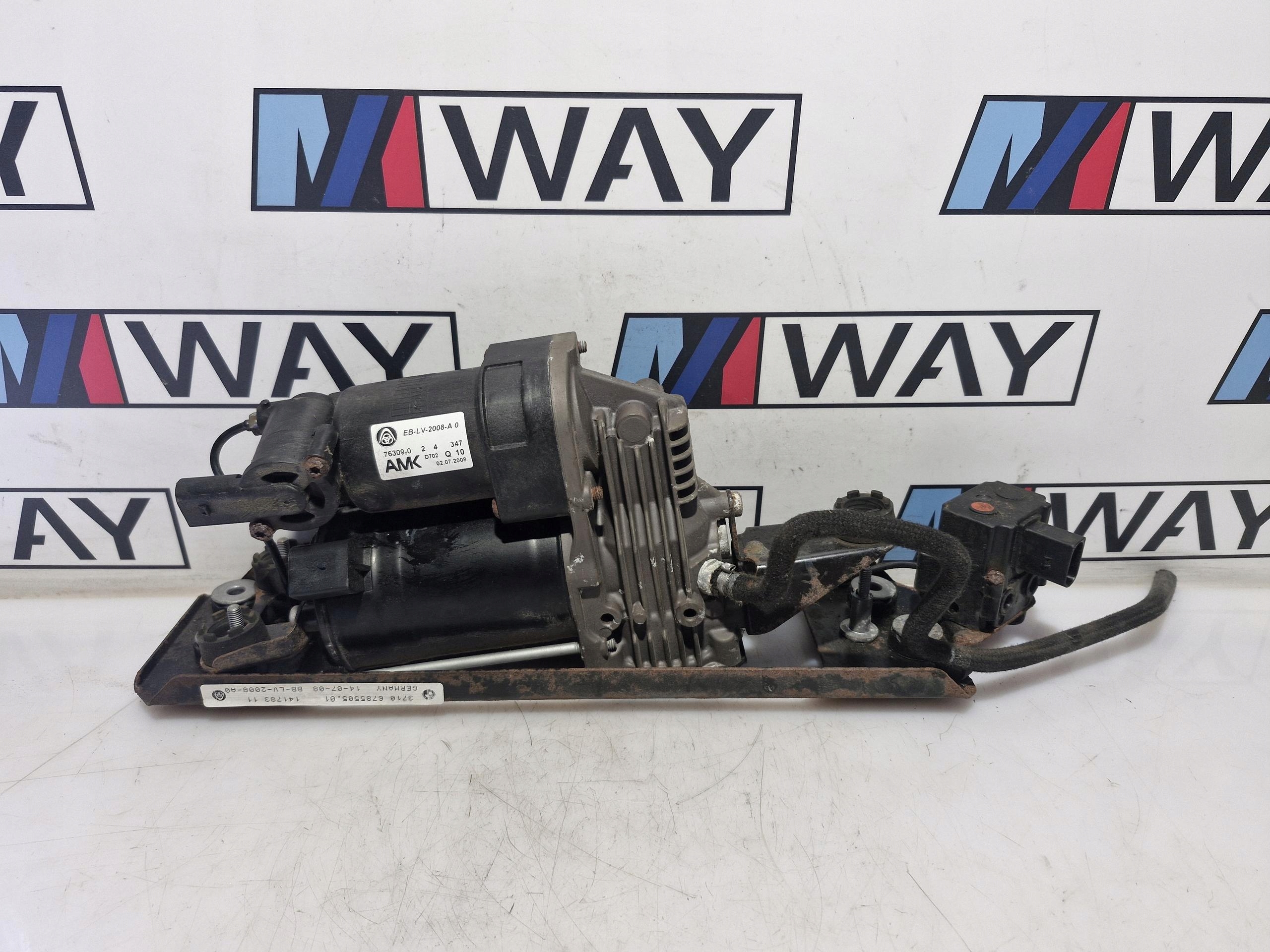 6785505 BMW E61 compressor; pump compressor springing running board NIVO
