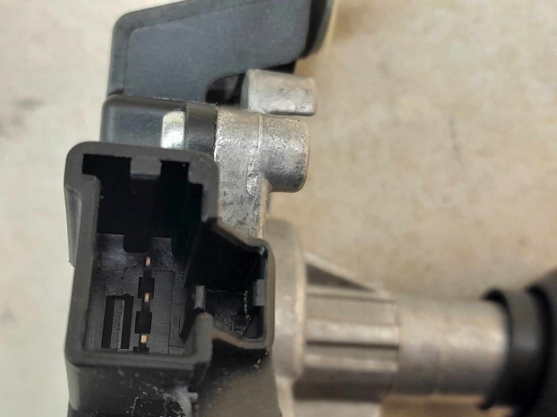 motor ablaktörlők far MAZDA 3 BK 1.6 0390201588