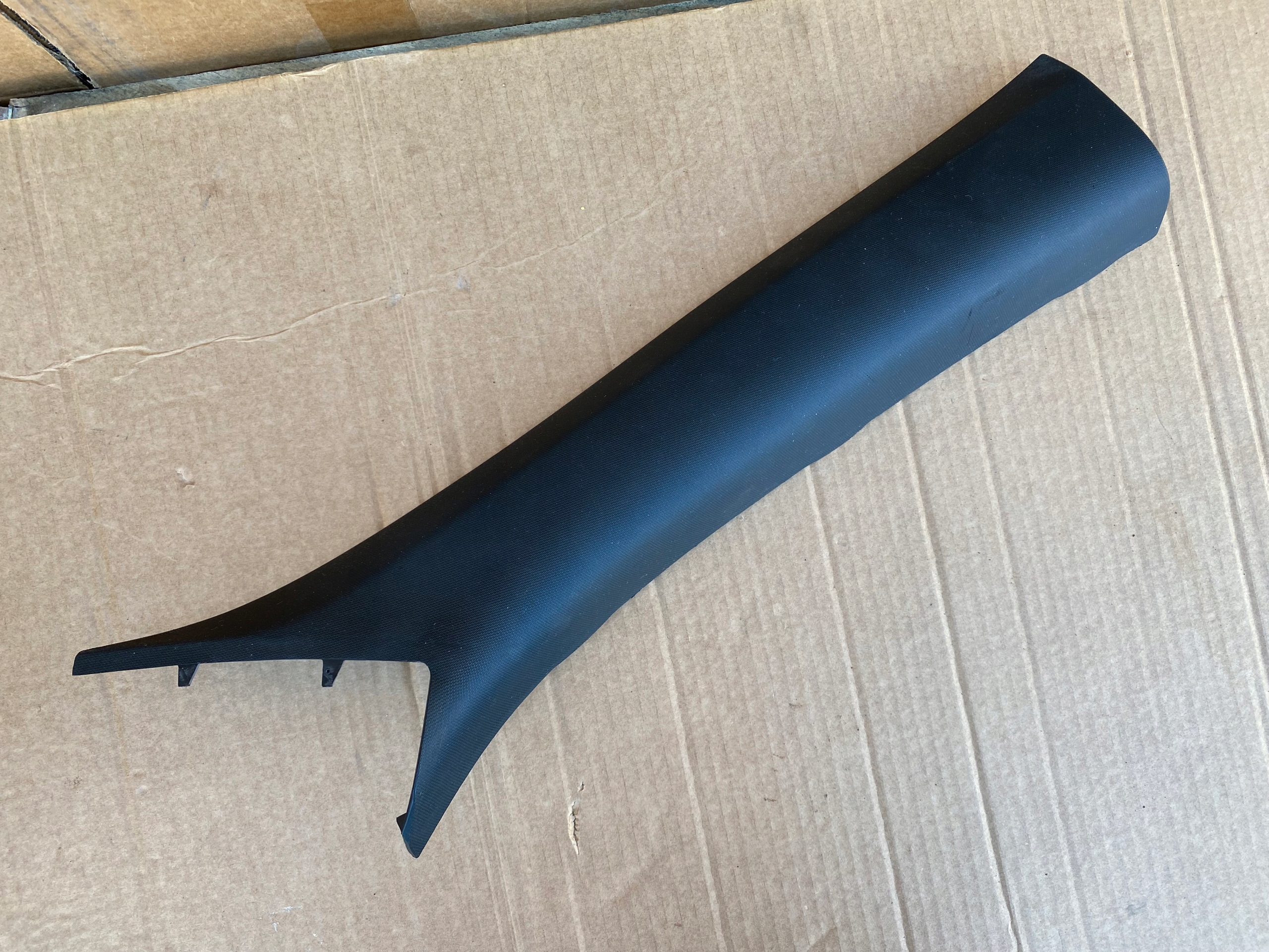 КРЫШКА БАГАЖНИКА ПРАВОГО CHEVROLET CAMARO 3.6 2016-