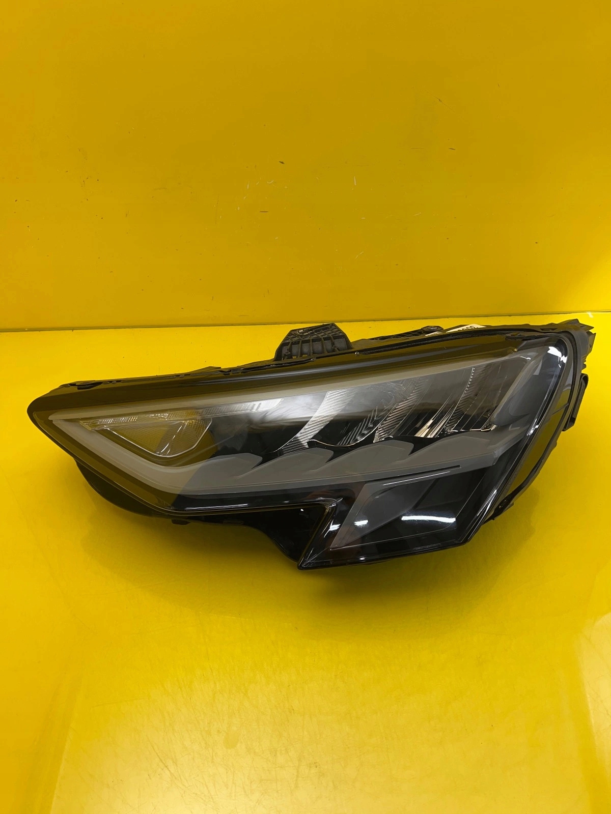 Licht links Audi A3 8Y Full Led 8Y0941011