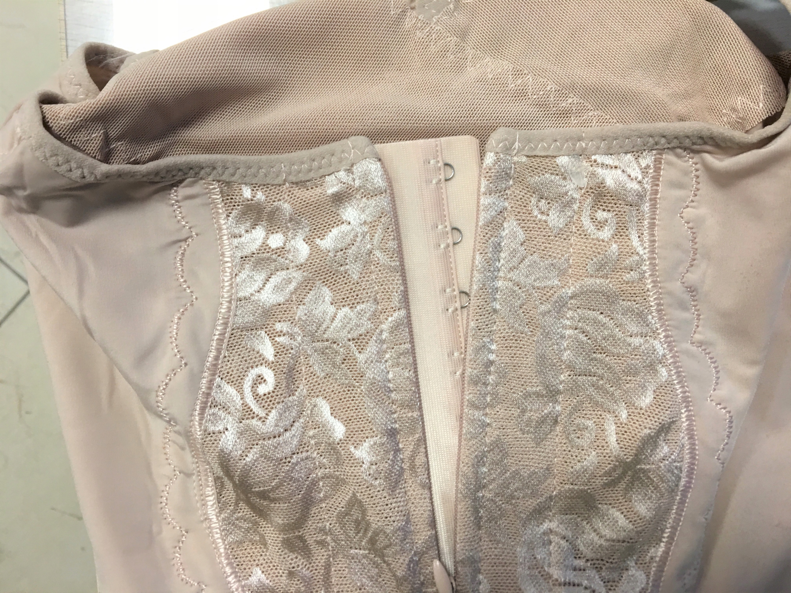 BODY mocno WYSZCZUPLAJĄCE brzuch gorset majtki Płeć kobieta