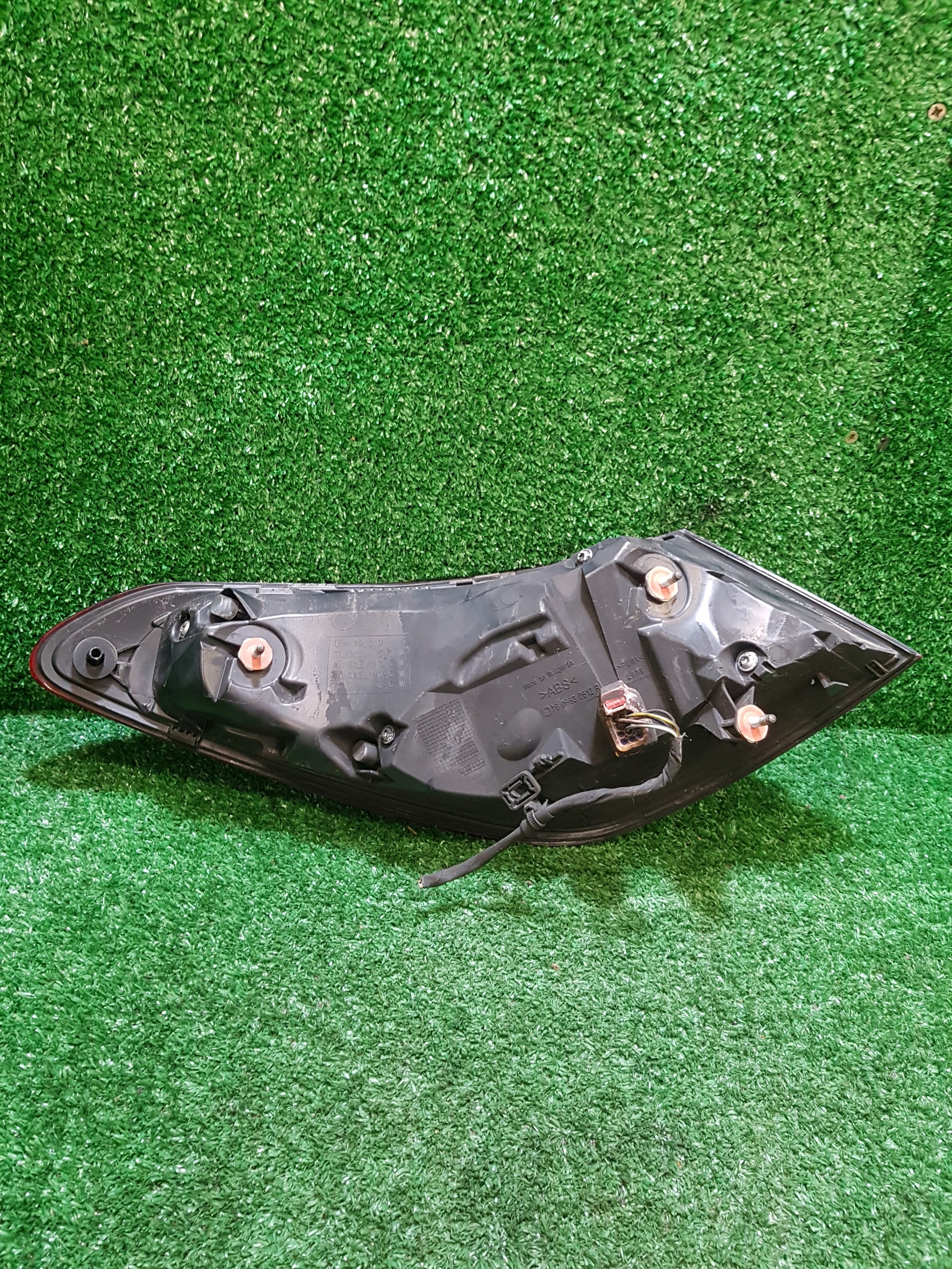light right rear MERCEDES-BENZ C-KLASA W206