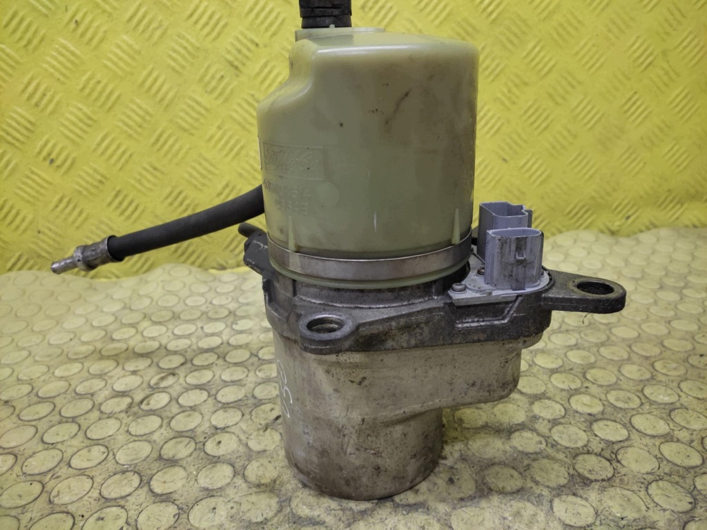 VOLVO V50 servo pump 4N513K514DS