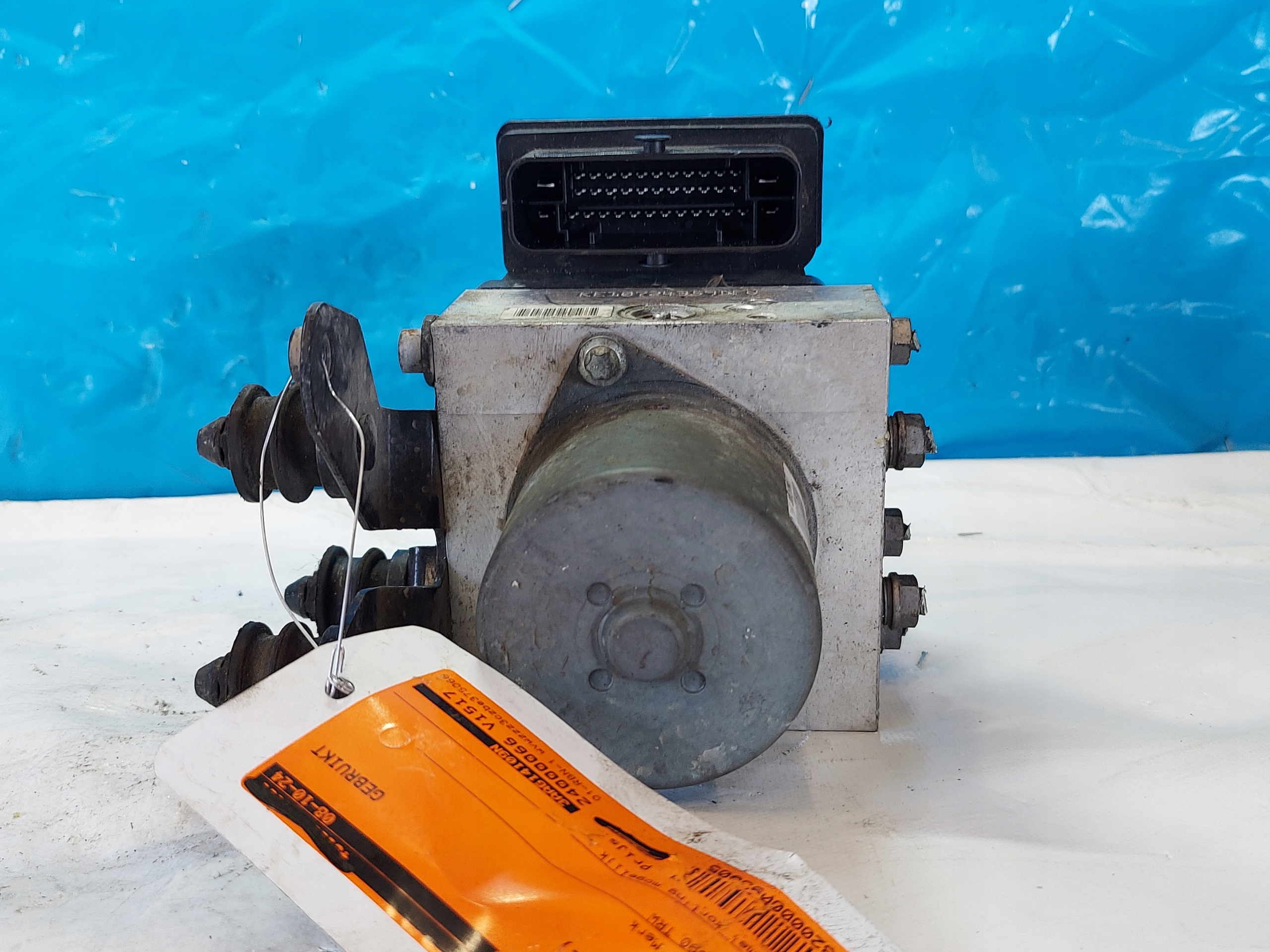 pump ABS PASSAT B7 2011R 3AA614109N
