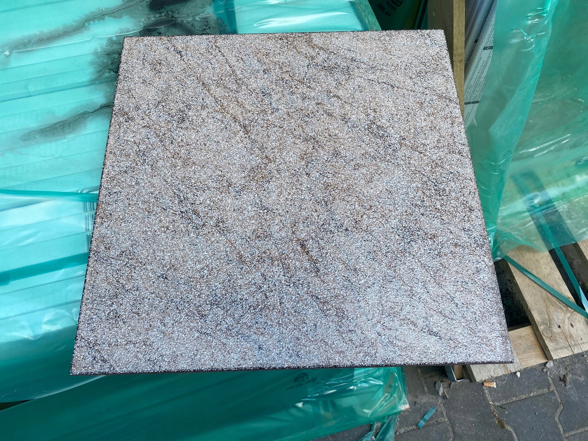 Płytka podłogowa marron 41x41 vives Kod producenta Home Design