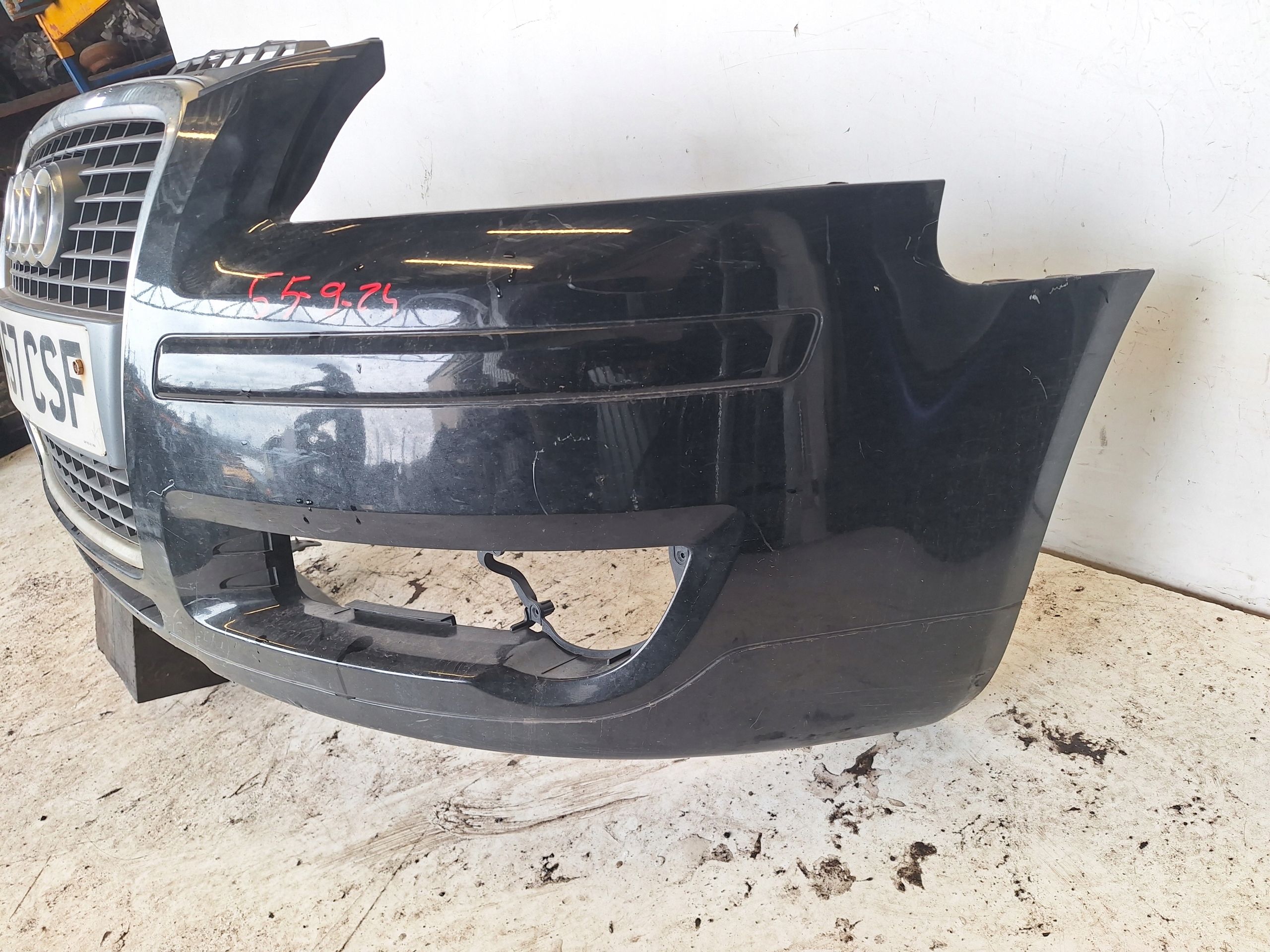 AUDI A3 8P0 05-08 branik