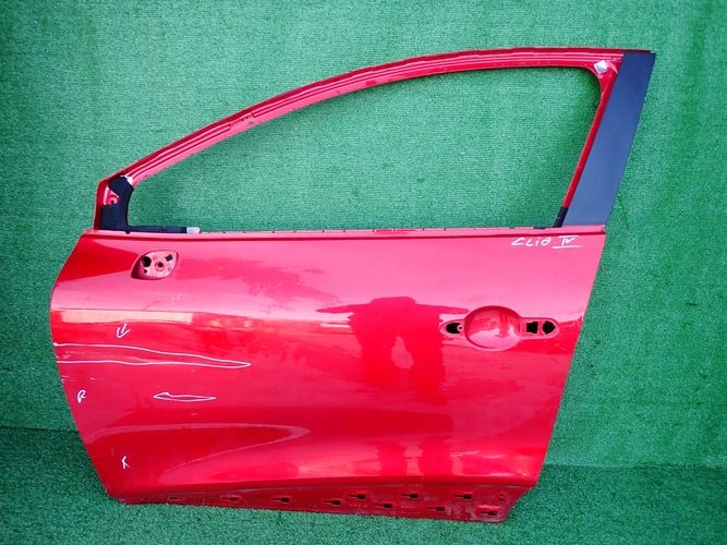 RENAULT CLIO IV door left front front