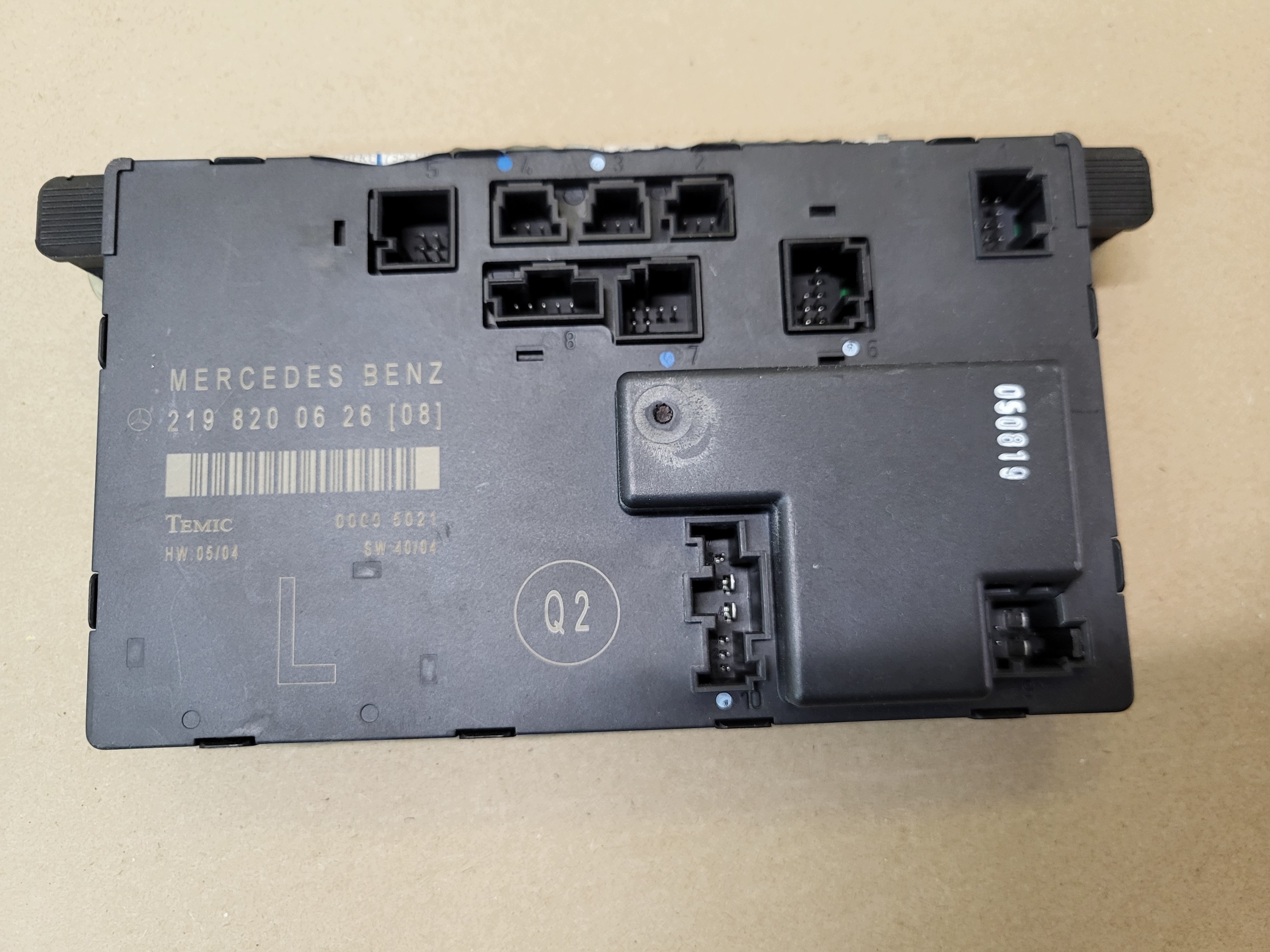 module control unit door left front MERCEDES CLS W219 2198200626 OE